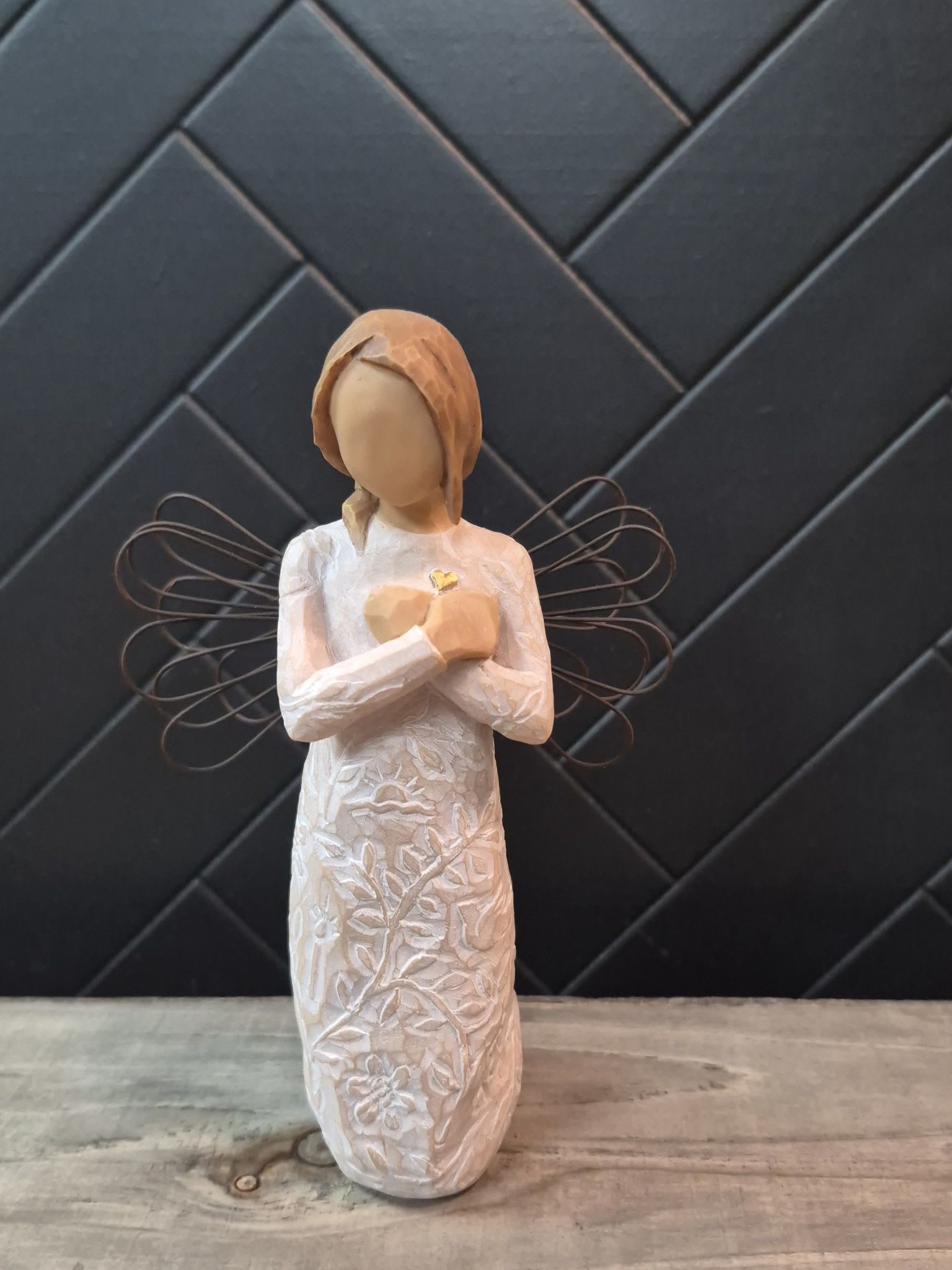 Willow Tree Remembrance Figurine - This classy figurine makes the perfect gift