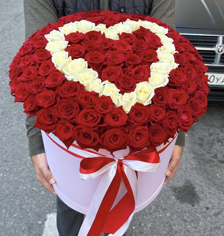 № 6 - Your perfect declaration of love! A large box of roses.  135-140 Roses (depends on a size of roses) 