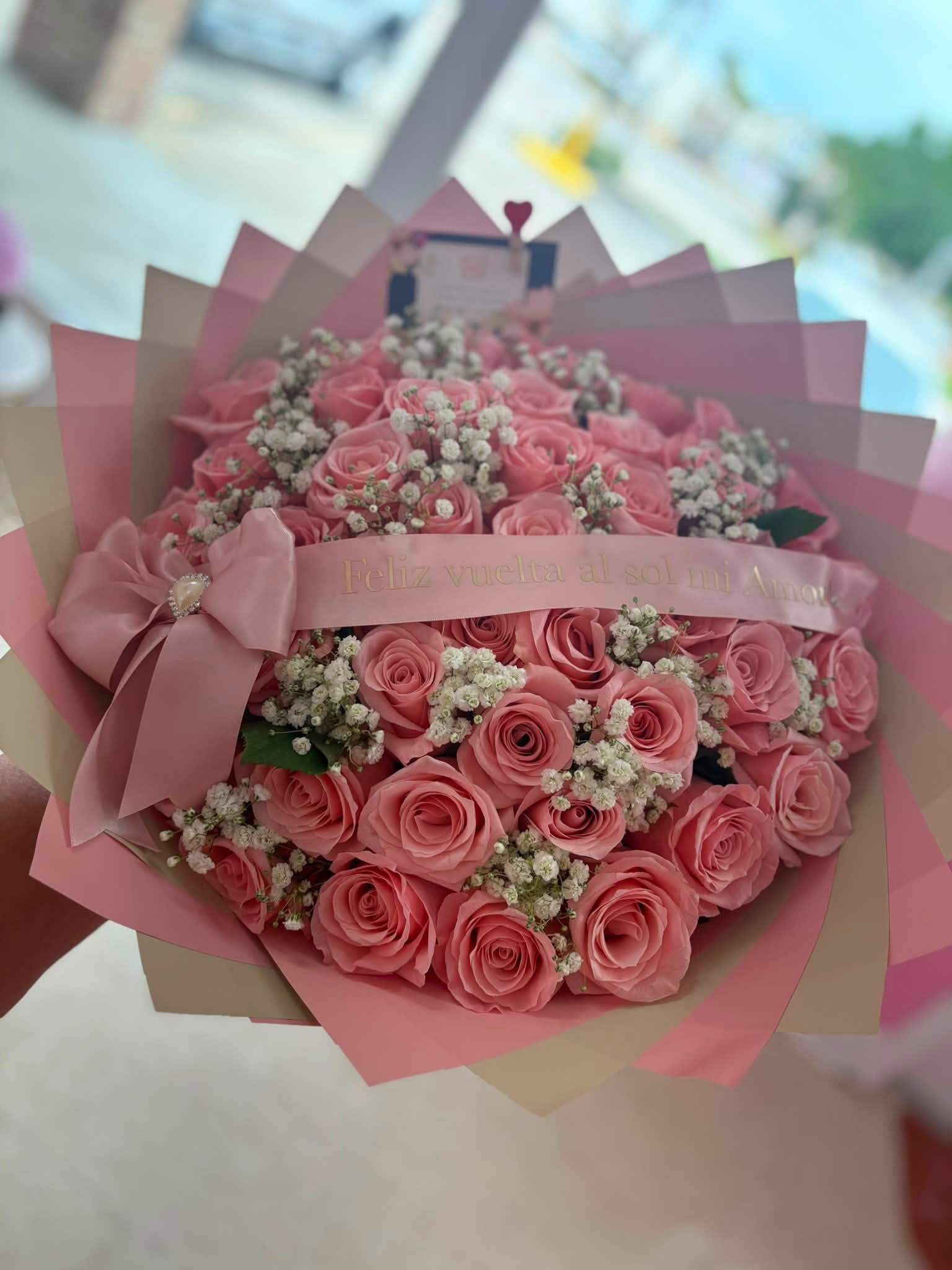 love cycle - 50 pink  roses