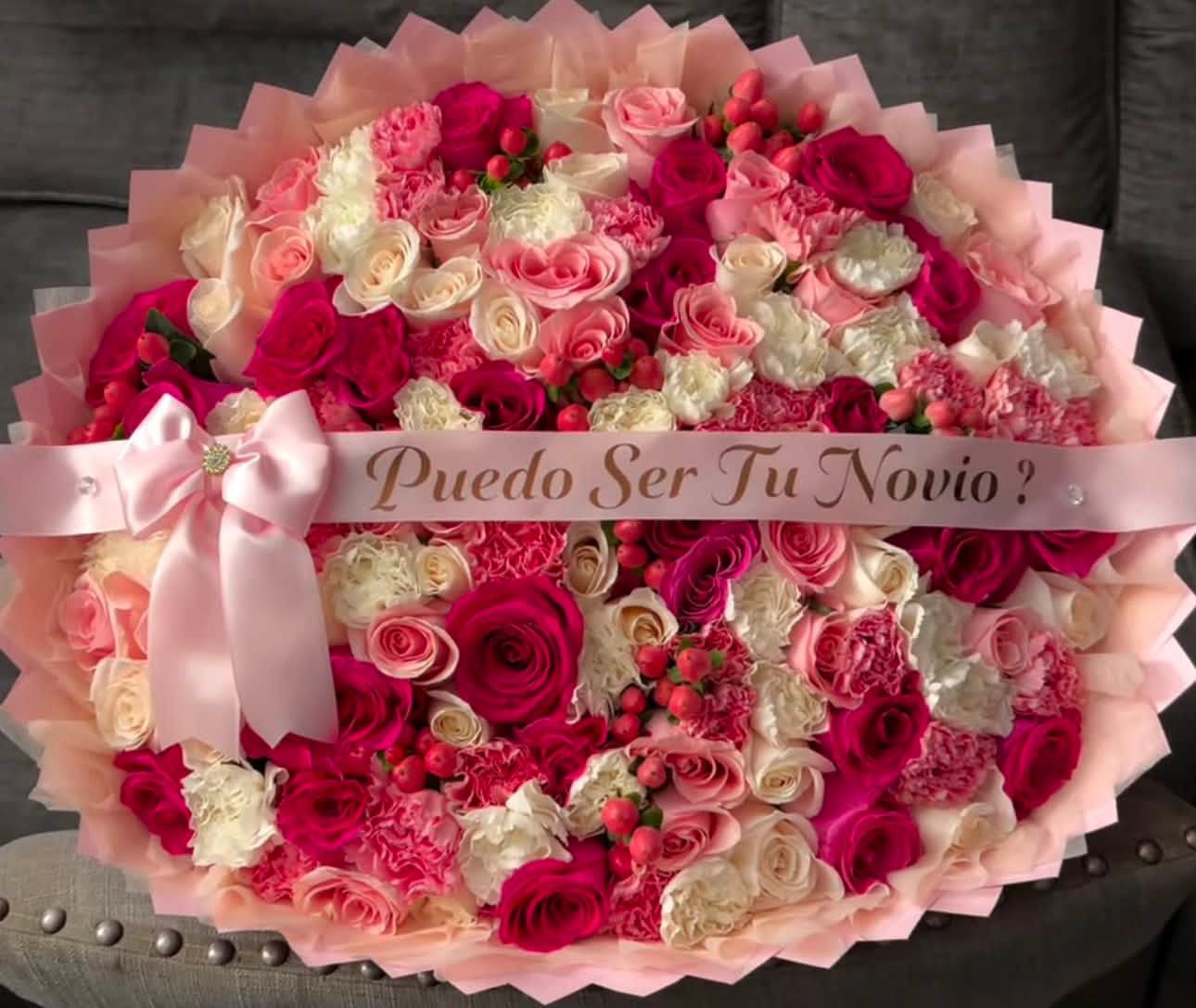 be mine - roses mixed red white pink