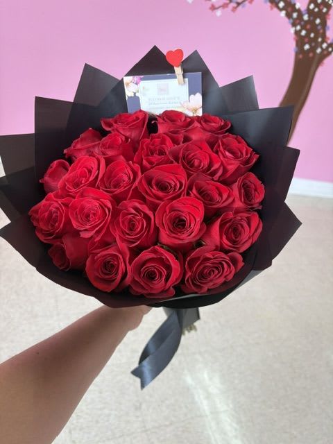 red love - 24 red roses