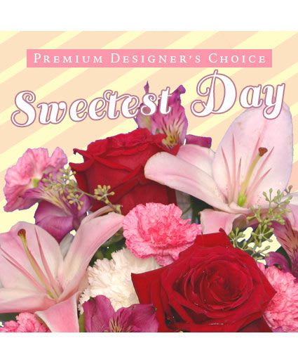 Sweetest Day Beauty Premium Designer's Choice - Give them a little sweetness on Sweetest Day! Send perfectly designed flowers to someone you love to remind them how great they are. With just a little bit of love and some fresh flowers, they’re sure to feel appreciated! Give our Premium Designer’s Choice Sweetest Day arrangement to your sweetheart.