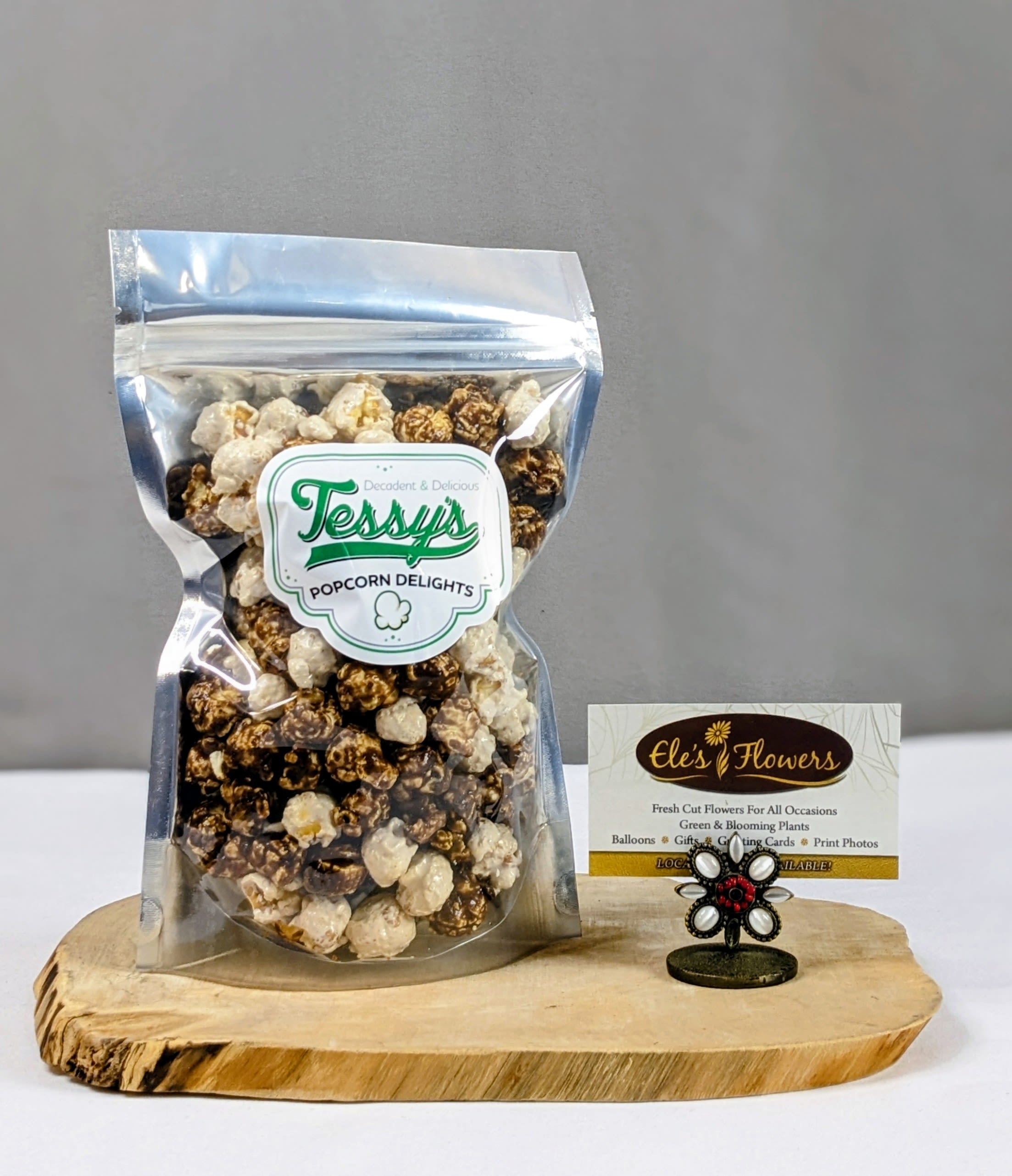 Tessy's Popcorn - Sweet Surprise - One Small bag of Tessy's Popcorn - Sweet Surprise. Sweet Surprise can include anything from Caramel to Root Beer Float. It's a surprise for those that enjoy a sweet popcorn snack.
