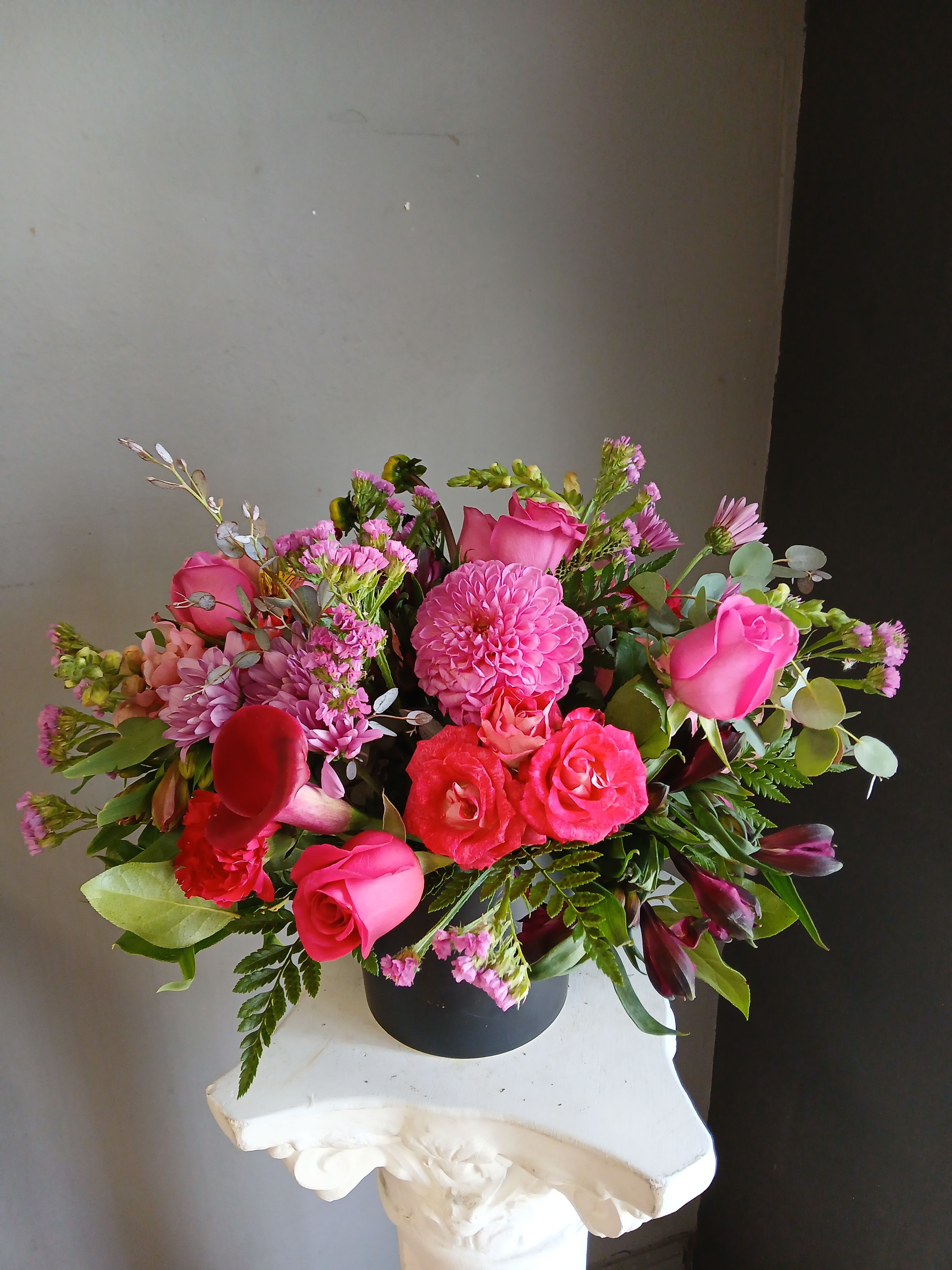 #715 Designer's Choice  - This beautiful flower arrangement of fresh mixed seasonal blooms is made by local designers in the heart of Orange California. Hand crafted and perfect for every occasion, from birthdays and new babies to sympathy and just because. The best choice to show you are thinking of that special someone. Can be sent as a local delivery or in-store pickup. This is an original, one of a kind arrangement. Order now before it's too late!