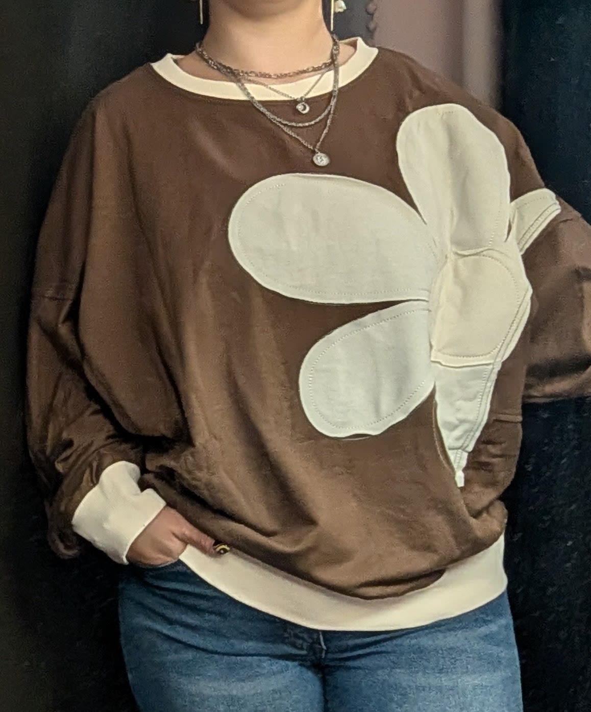 Oversized Flower Sweatshirt - Oversized brown sweatshirt with a nude color flower and trim. Size L.
