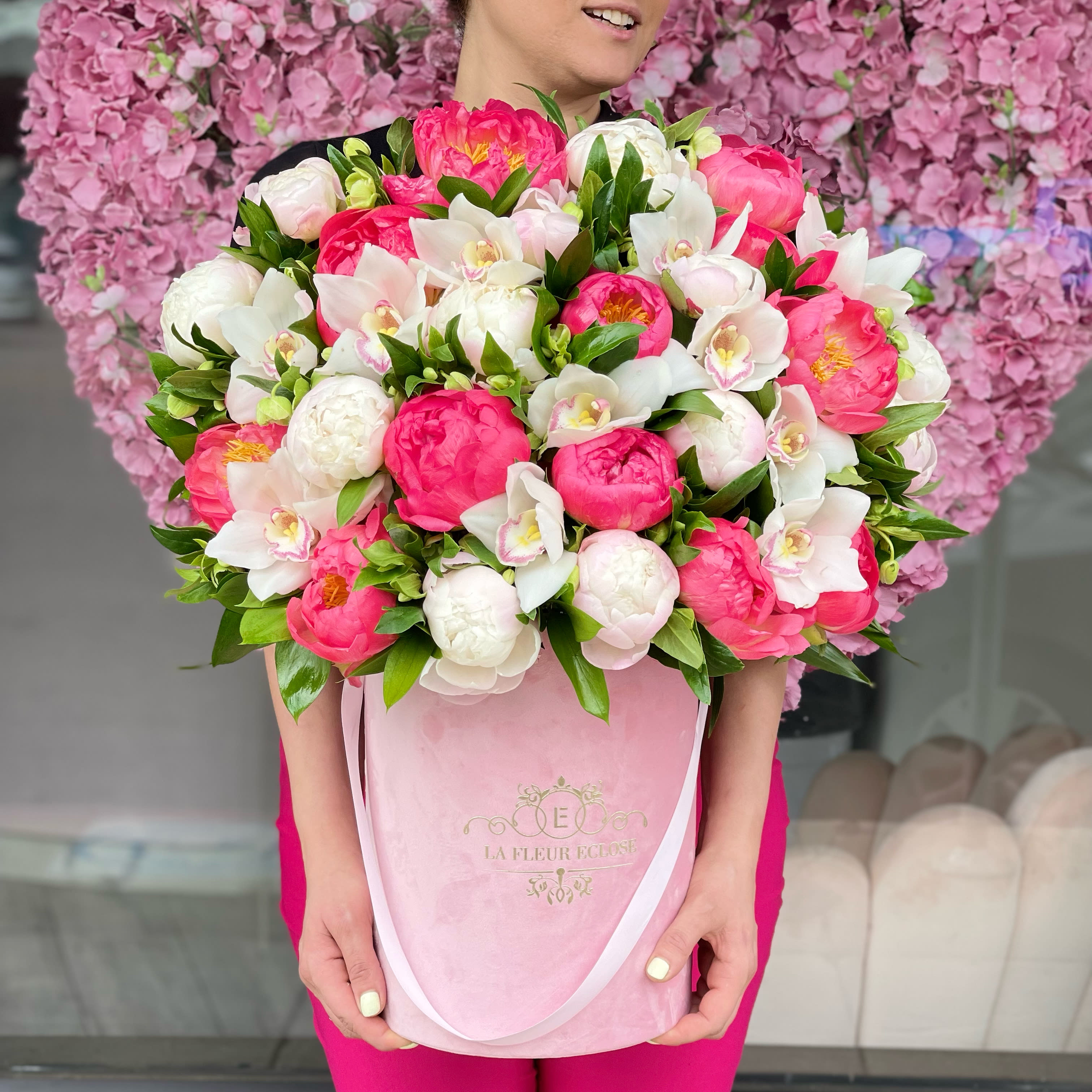 Love is Peony V - A box full of peonies The color of the peonies might vary depending on the season