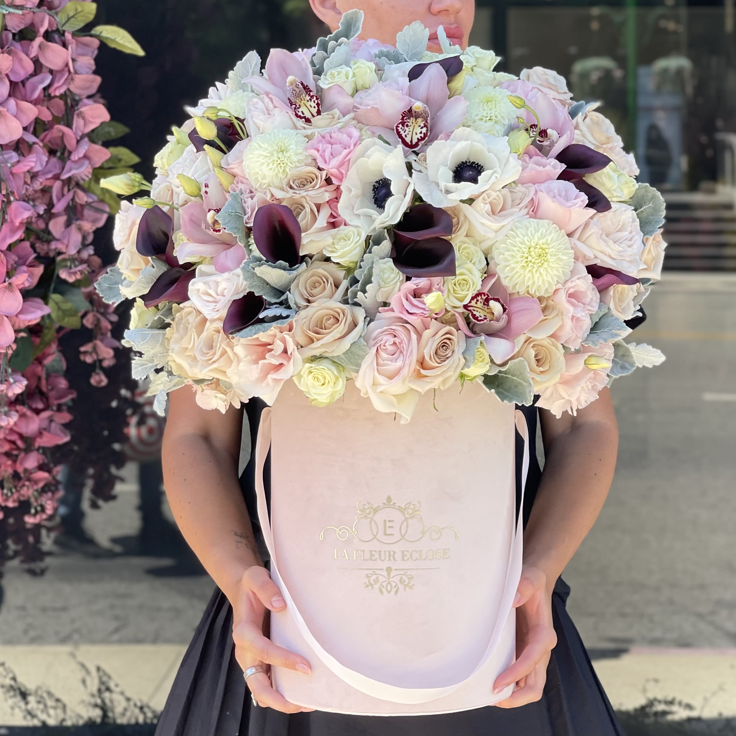 Blonde girl V  - Mix of flowers in our velvet signature box. Standard- as you see on the picture  Deluxe -  it is going to be bigger Premium- huge arrangement with premium flowers 