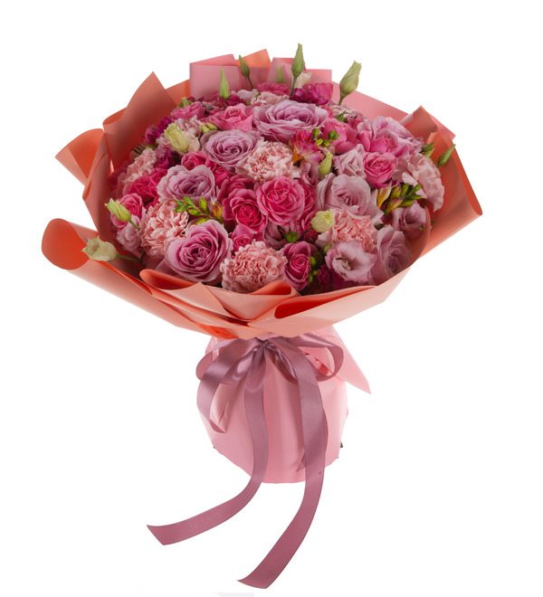  Orchestra Pink Dream Bouquet  -  Satisfy their sweet tooth visually with this arrangement of candy floss pink and parma  bouquet. White blooms reflect beams of sunshine, pistachio , rose bush Pink (, pink Rose ( eustoma pink ), pink Dianthus ,