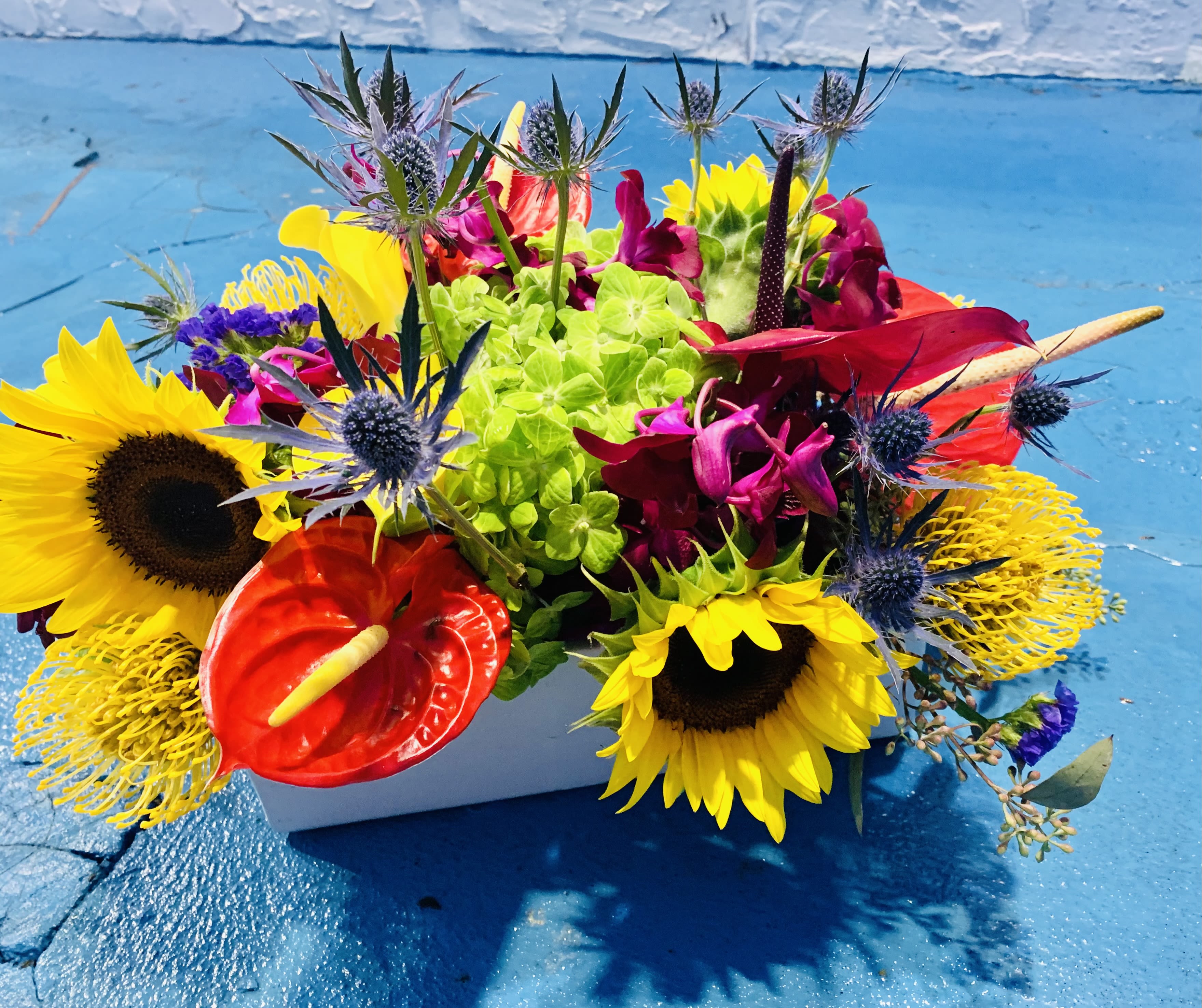 Flowers for Yachts 1 - Tropical, Sunflowers, Hydrangeas