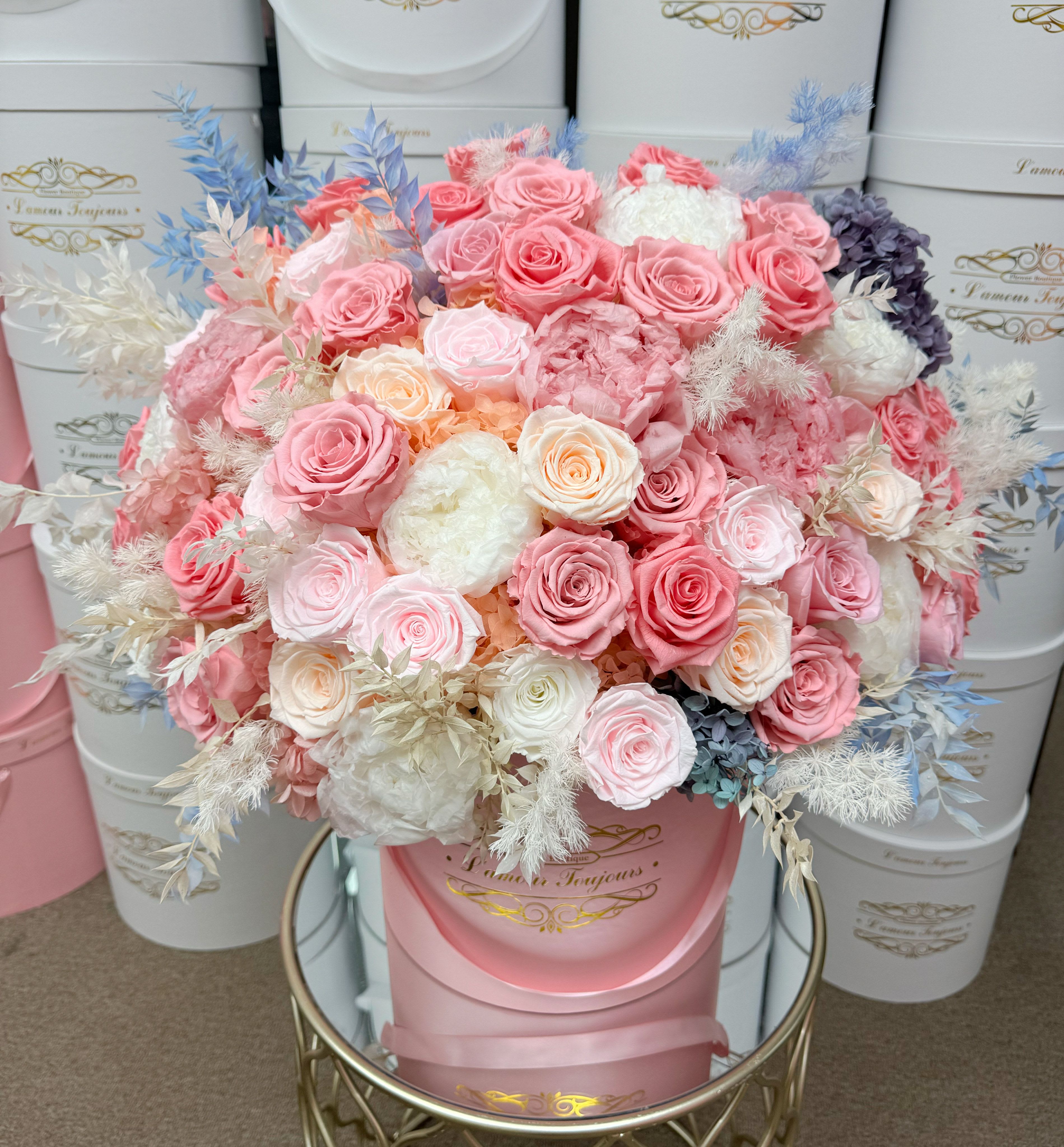 Everlasting Summer Signature Box - Exquisite mix of everlasting roses, everlasting peonies and preserved seasonal flowers in our signature box. Everlasting flowers are real flowers that last for over 3 years. 