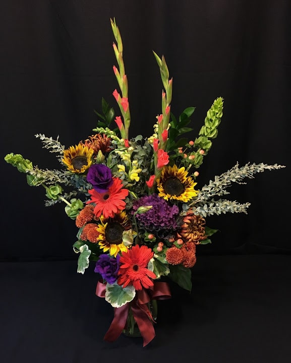 kale autumn bouquet with sunflowers - Rich color and gorgeous fall sunflowers with eucalyptus and purple lisianthes.  Items may vary depending on availability.  Premium flowers and seasonal favorites.  Nice full bouquet.  