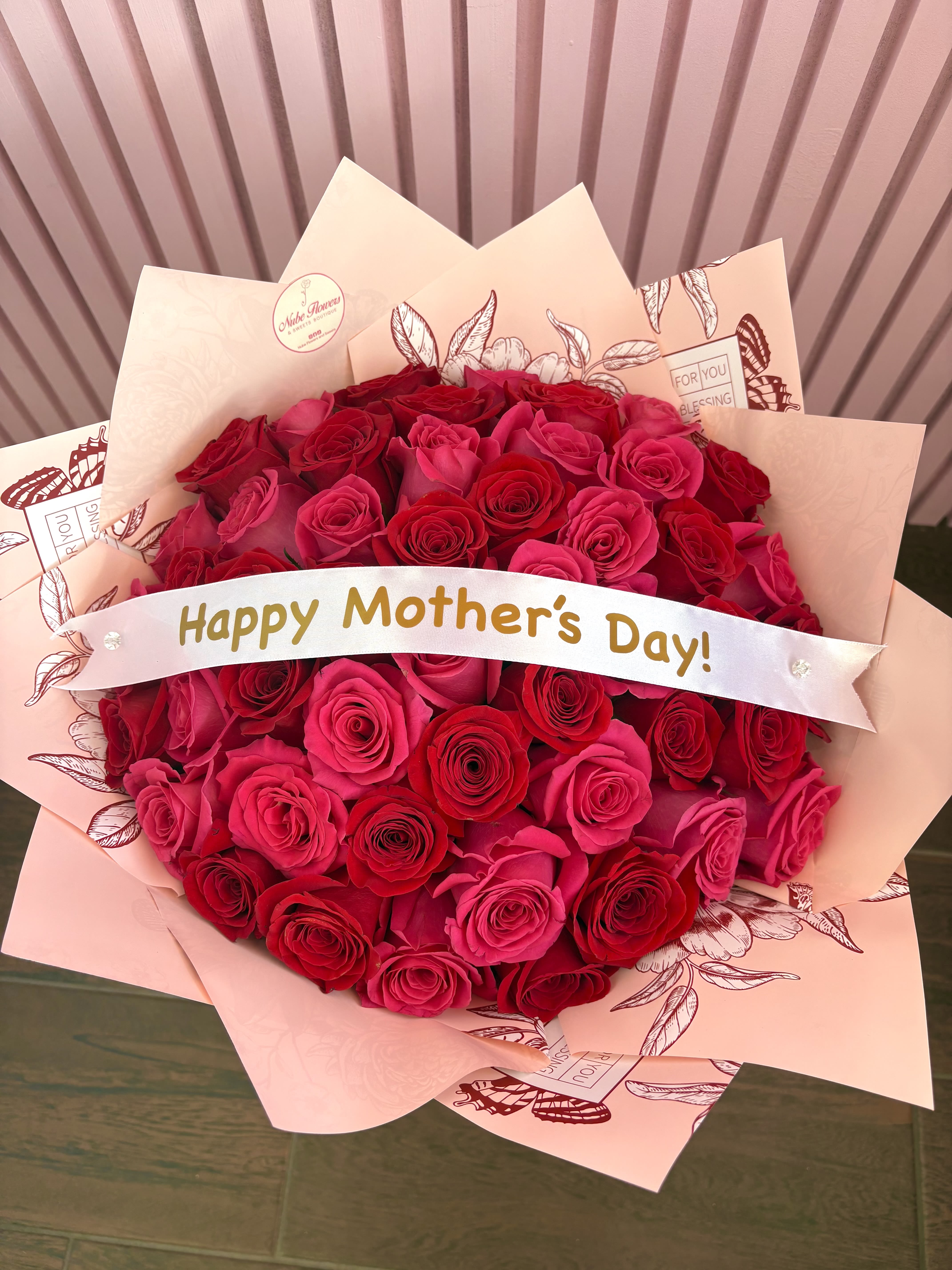 Roses of Gratitud  - Beautiful roses for a beautiful mom