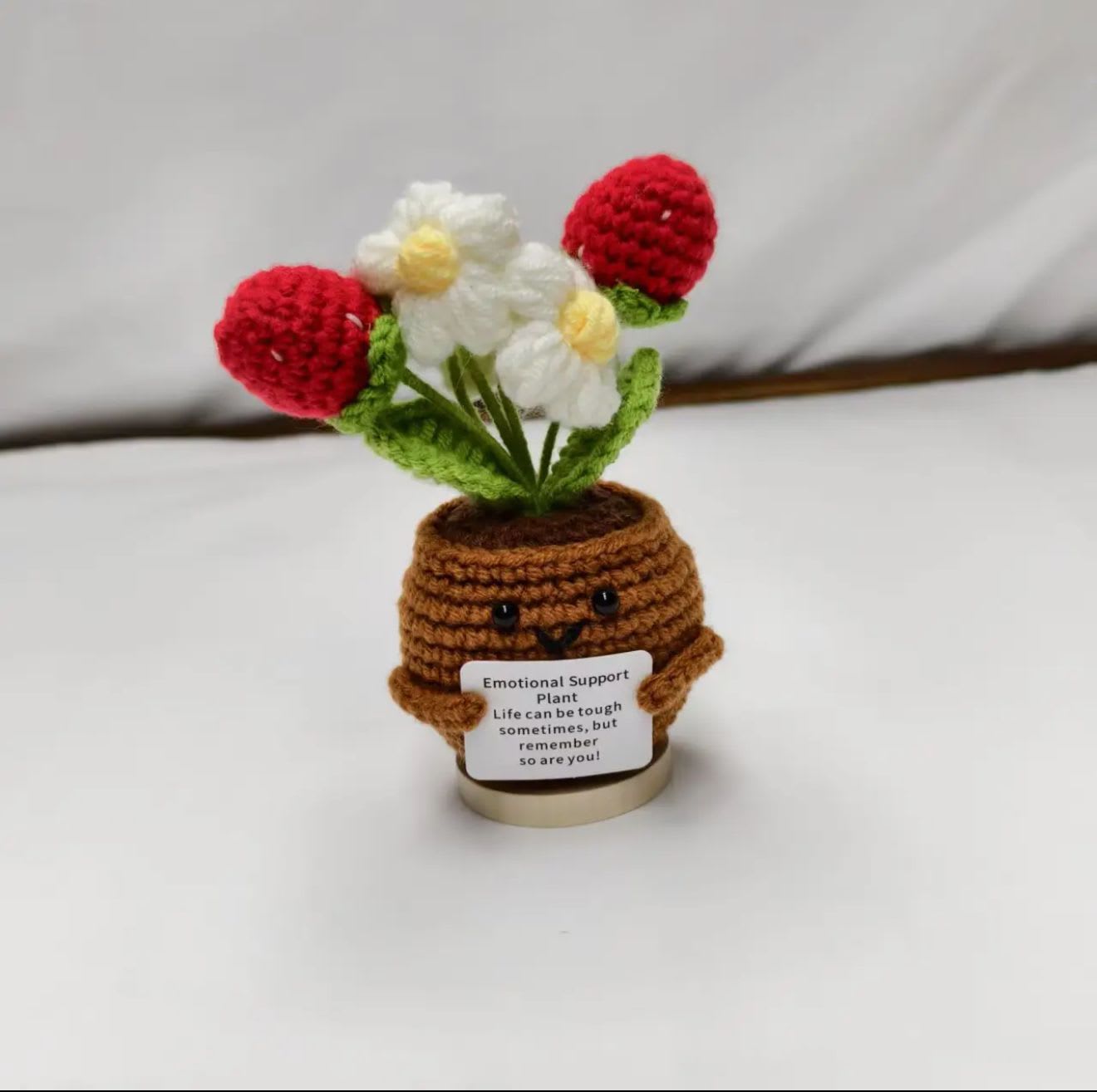 Strawberry Crochet Pot Cute Knitted Gift Decor - Handmade Crochet Flower Pot Decor This crochet flower pot is handcrafted with soft cotton yarn and detailed knitting techniques. Each piece features a charming potted flower design, offering a warm, handmade look that adds personality spaces.