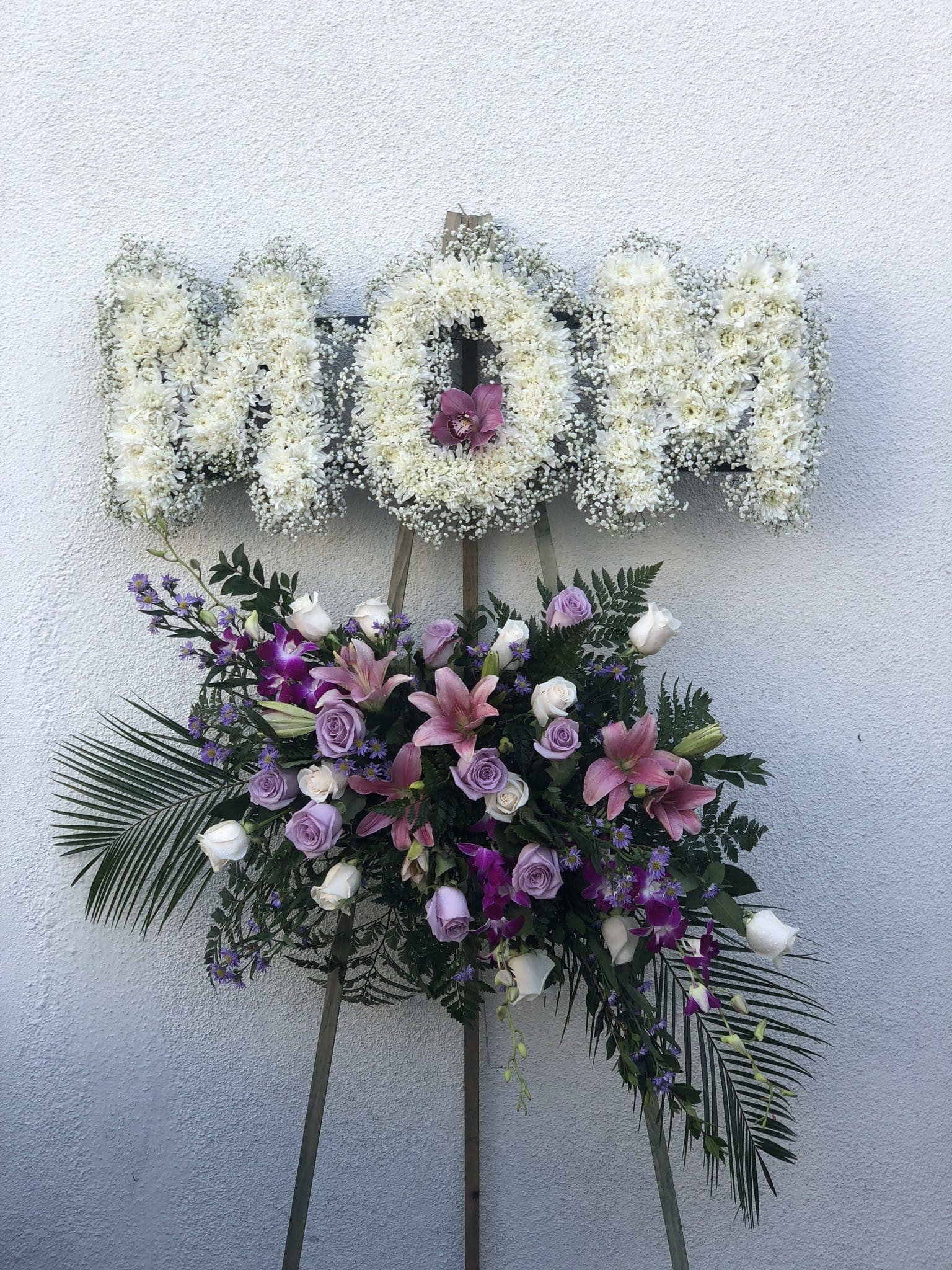 Mom - A beautiful tribute to mom. We can make this in any color! Give us a call with any questions.