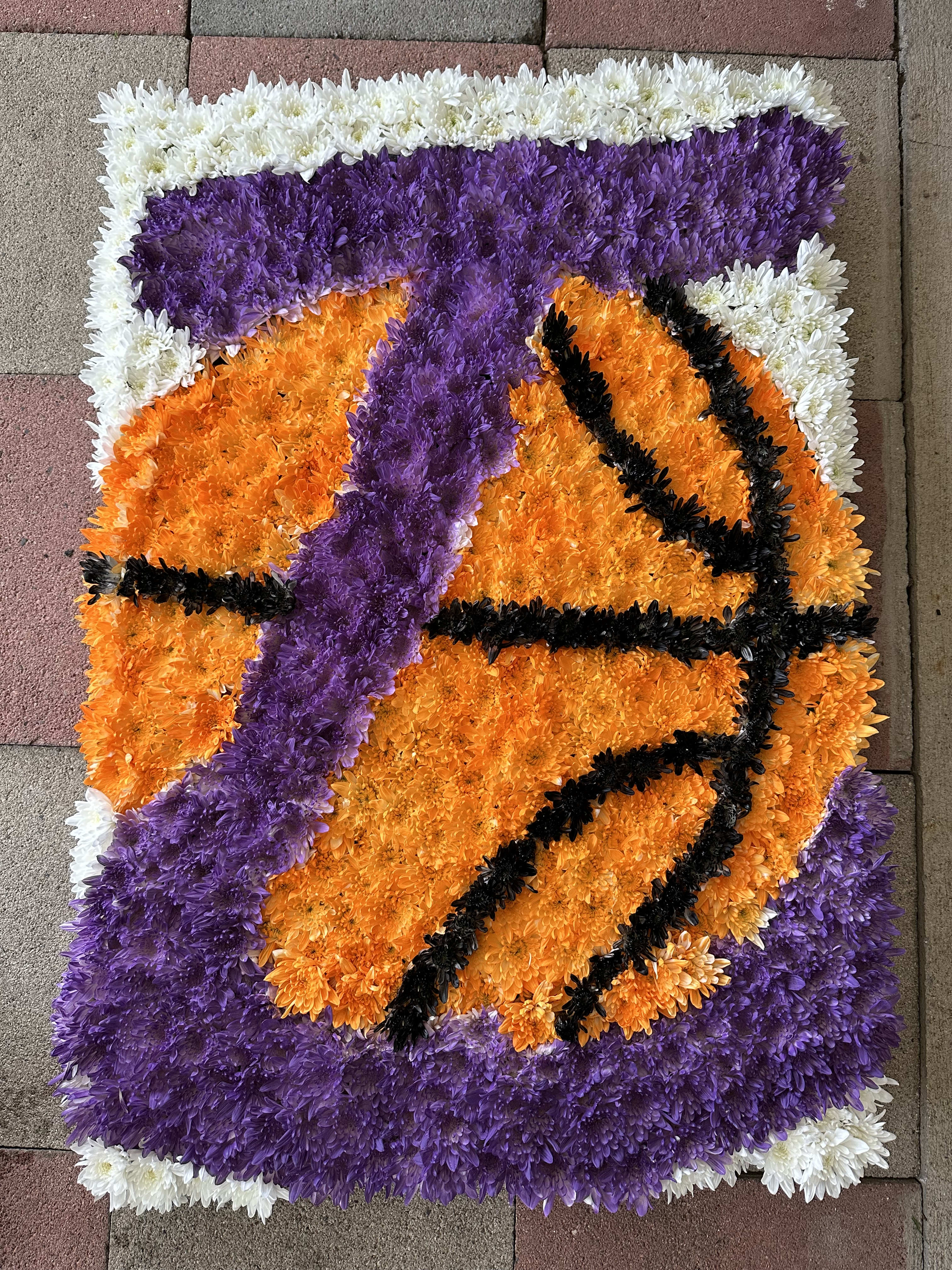 LA Lakers - Make an awesome sports logo just tell us your team Lakers, Rams, dodgers. Angels. Etc…call is for pricing 