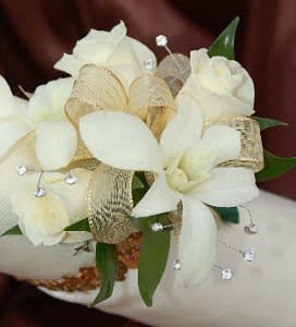 Elegant in Gold - A beautiful variety or white flowers and gold accents.