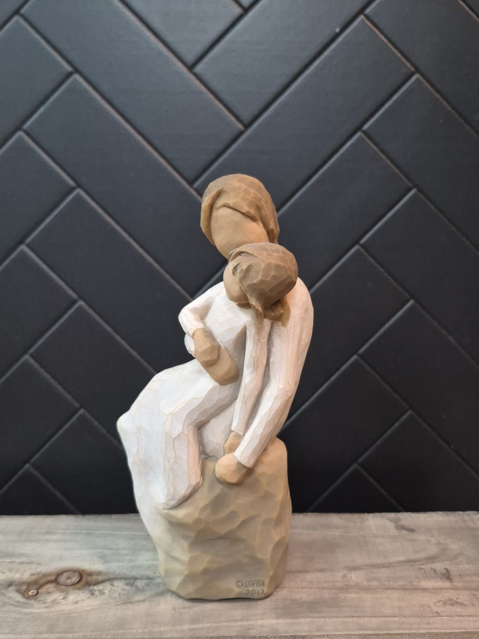 Willow Tree Mother-Daughter - This classy figurine makes the perfect gift