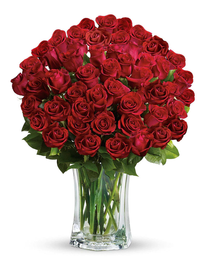 Bouquet of red roses in a clear glass vase