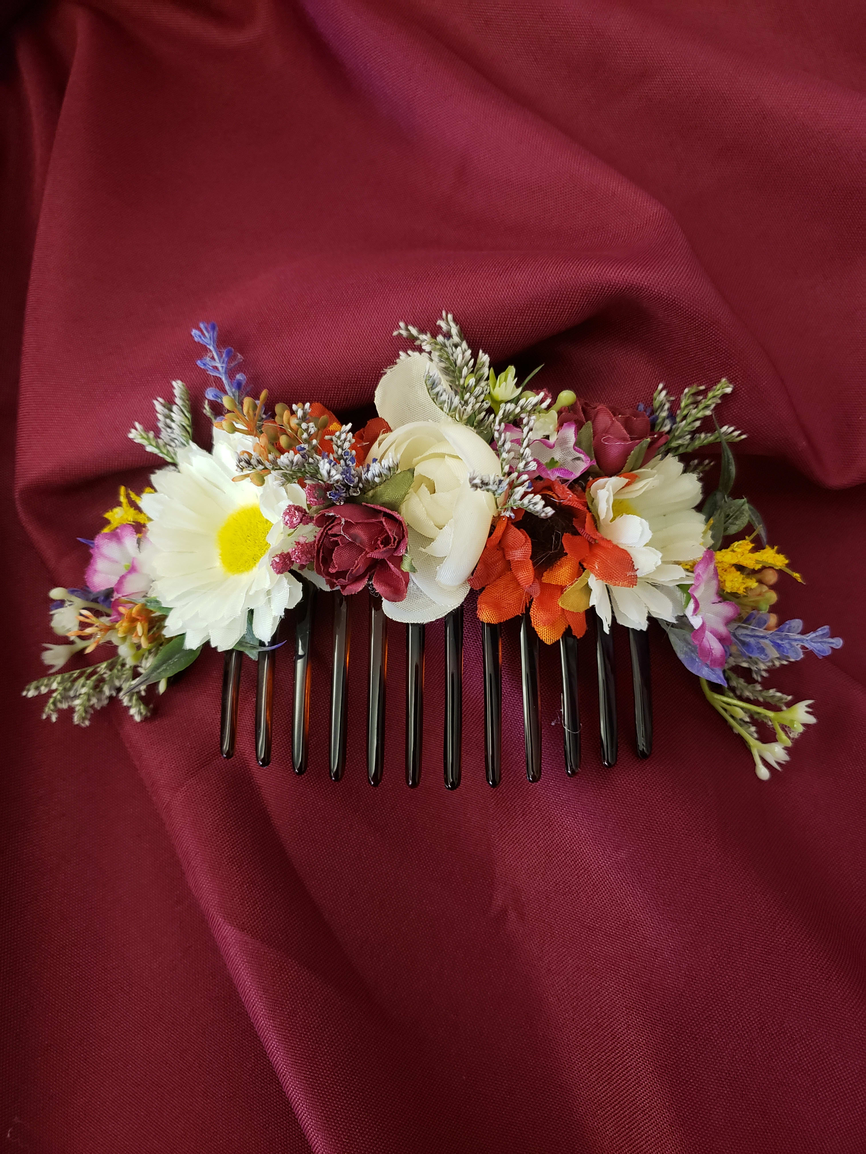 Floral hair comb with white daisies and multicolored blossoms