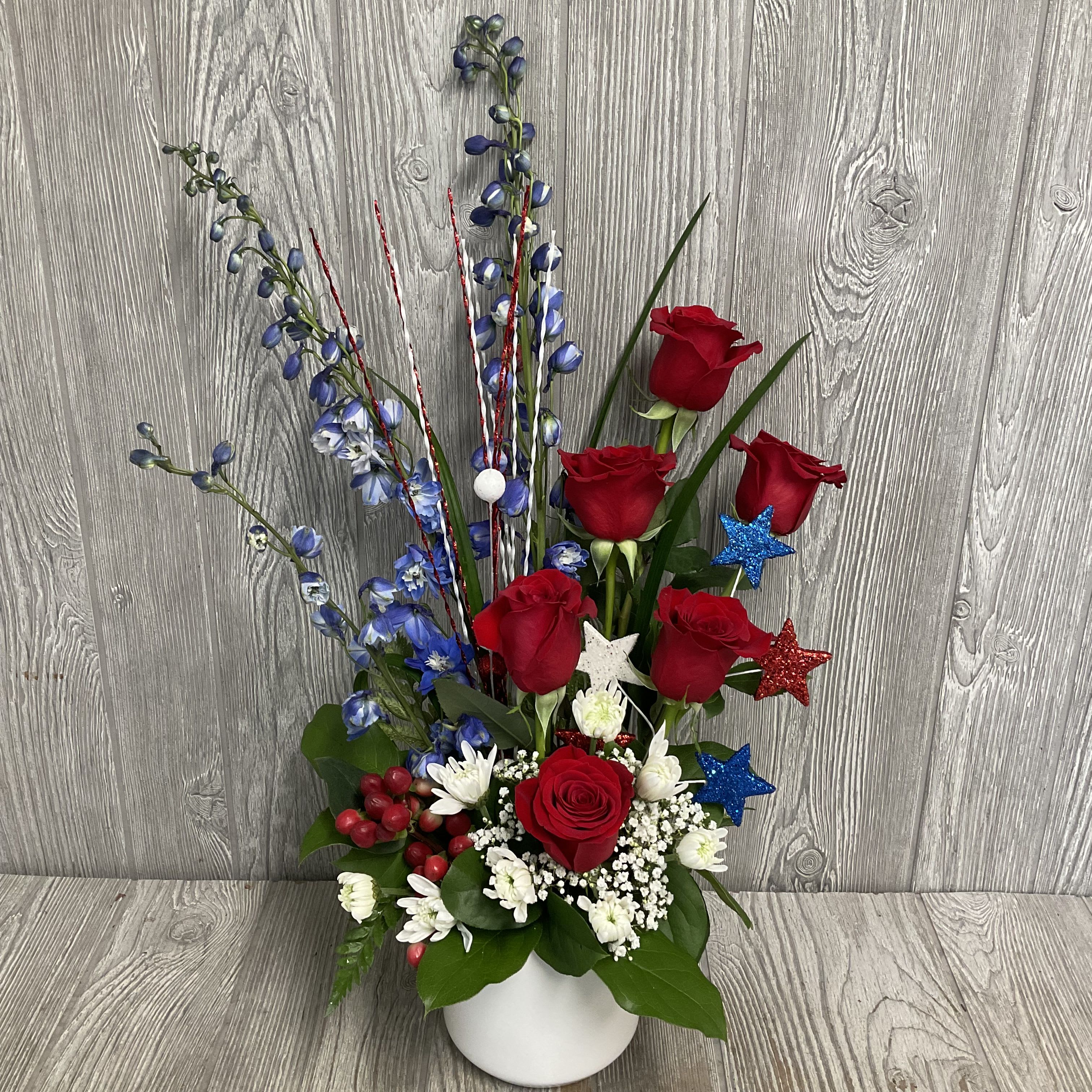 Red White and Bloom - Send some Independence Day Cheer with this modern style fresh cut flower arrangement! Flowers may vary. 