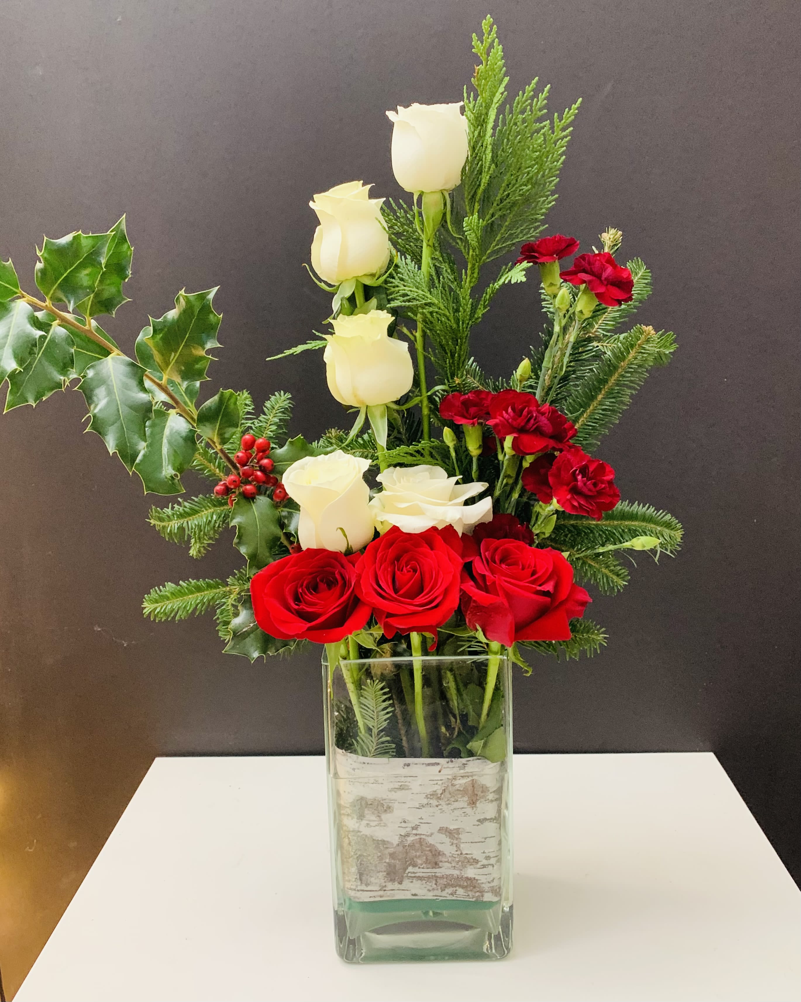 Holiday Spirit  - Red and White Roses , green in glass vase 