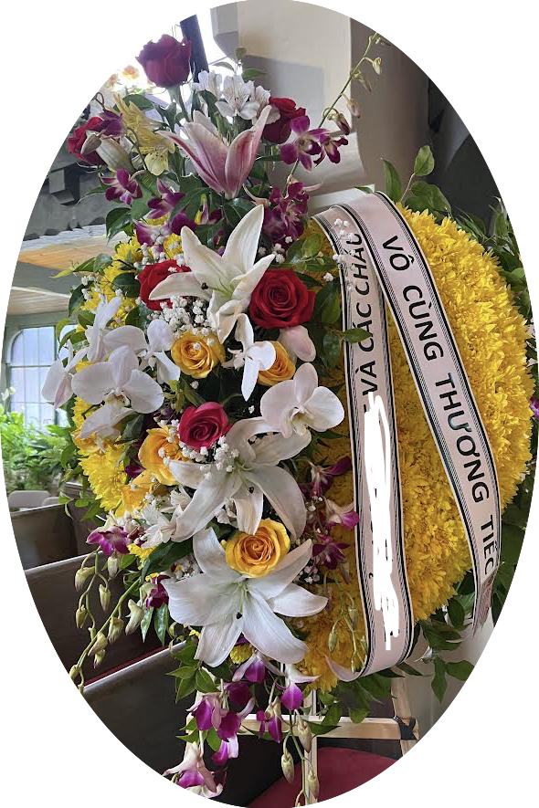 Golden Heart Tribute - Rose, Lilies &amp; Orchids