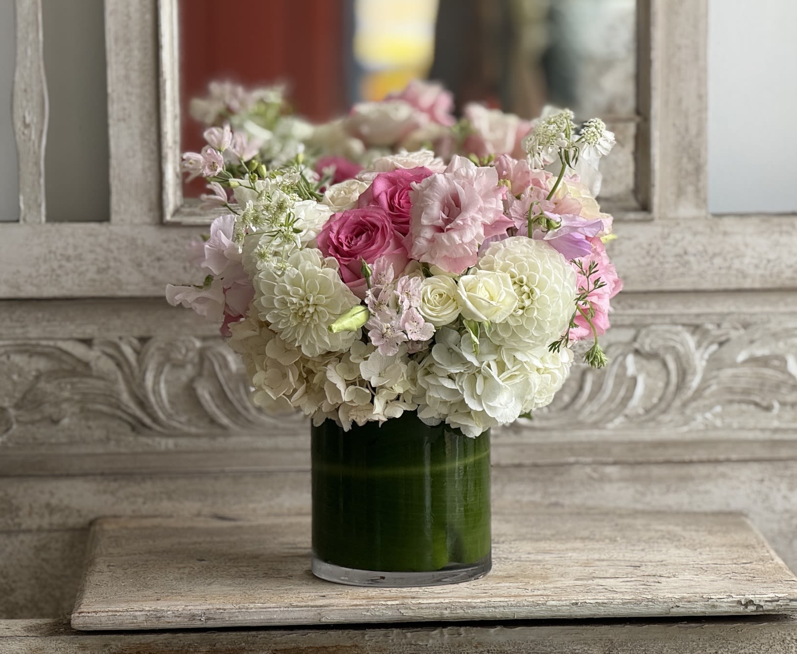 Ocean Park - Premium Roses, Hydrangeas,  Lisianthus, Dahlias, in glass vase.