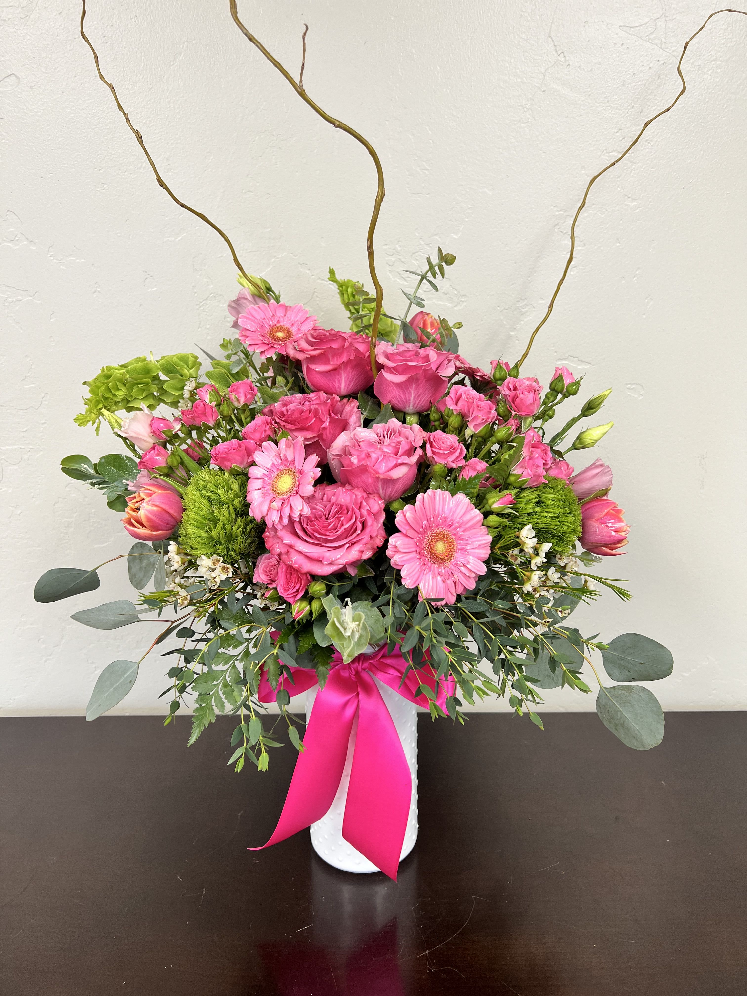 Designers Choice Special - Our Designer’s Choice arrangement is created with the freshest premium blooms currently in our cooler, allowing our floral designers complete artistic freedom to craft something truly beautiful and one-of-a-kind. Using the season’s best flowers, textures, and colors, each arrangement is thoughtfully designed to feel lush, fresh, and naturally elegant. No two are exactly alike — just a stunning custom floral made with the highest quality blooms available that day. Perfect for birthdays, anniversaries, sympathy, celebrations, or simply sending something beautiful “just because.” 