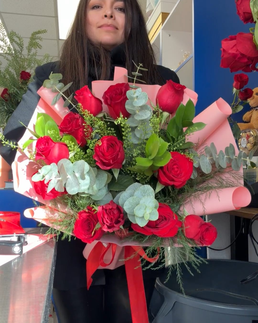 Ramo de 12 rosas en Long Island New York - Ramo de 12 rosas en Long Island New York