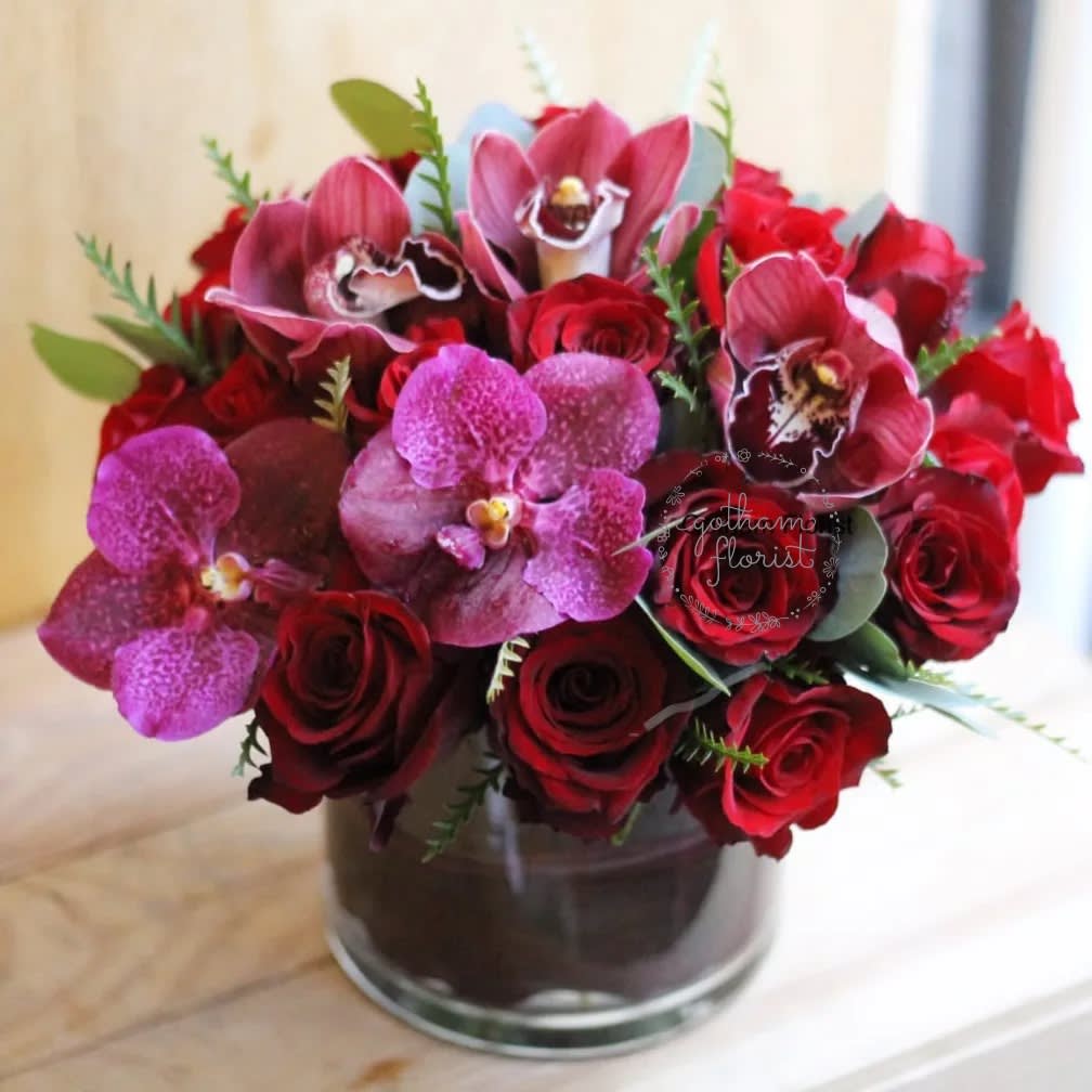 Sultry - Roses and orchids. Beautiful and elegant.  Best flowers for Valentines Day.  Same Day delivery available in Manhattan, Brooklyn, Bronx, Queens and Staten Island New York.