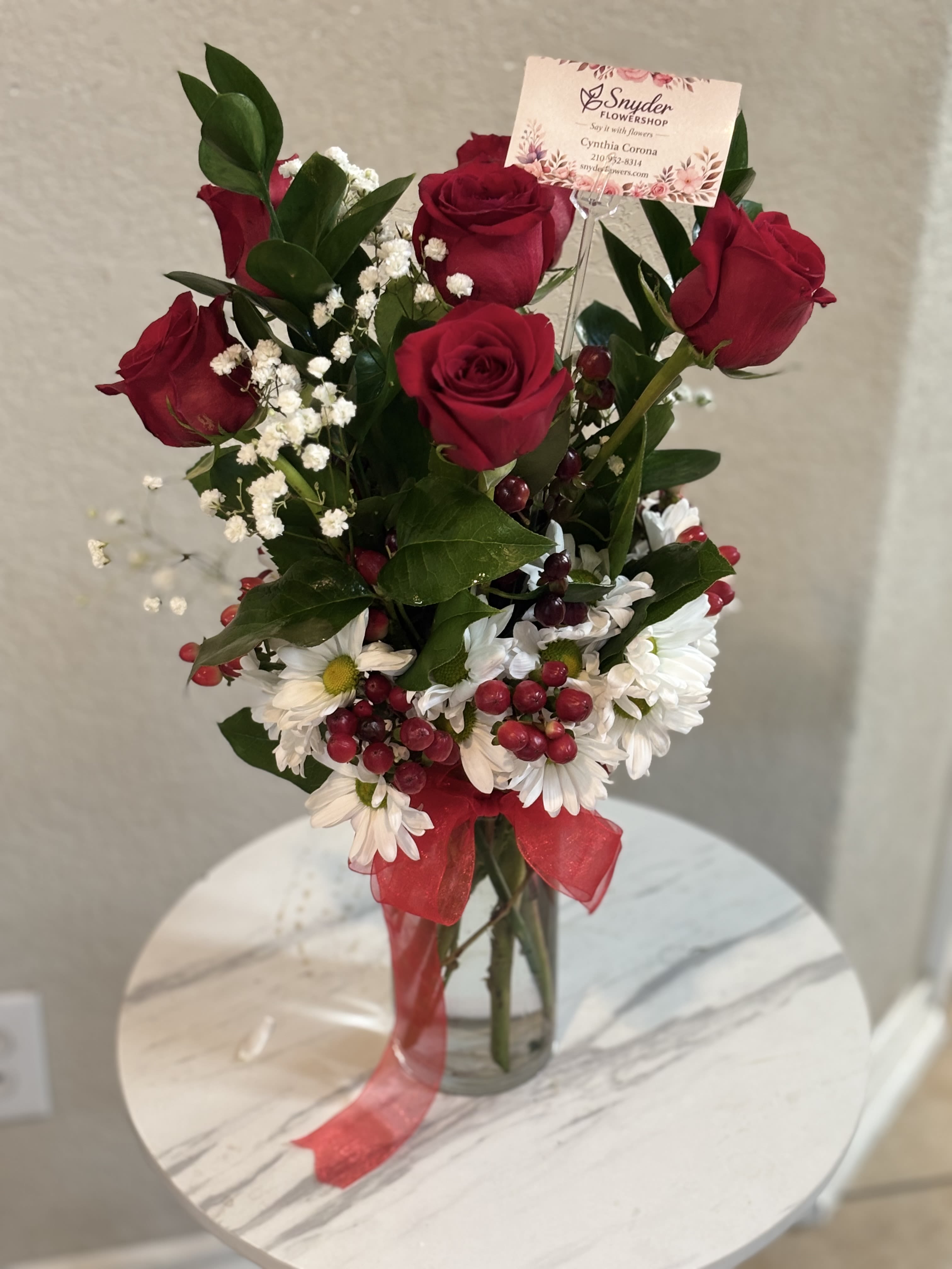 Classic Red Roses &amp; Daisies Arrangement - Classic red rose flower arrangement with daisies and fresh greenery available for same day delivery in San Antonio. Premium romantic floral designs handcrafted by Snyder Flower Shop for birthdays, anniversaries and love gifts.