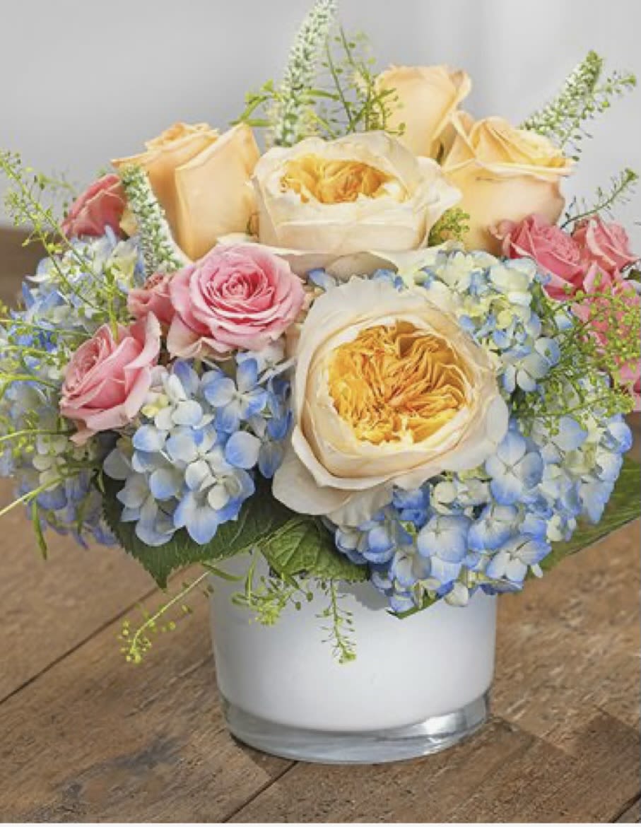 Tea Party  - An elegant bouquet with beautiful pastel tones for springtime!