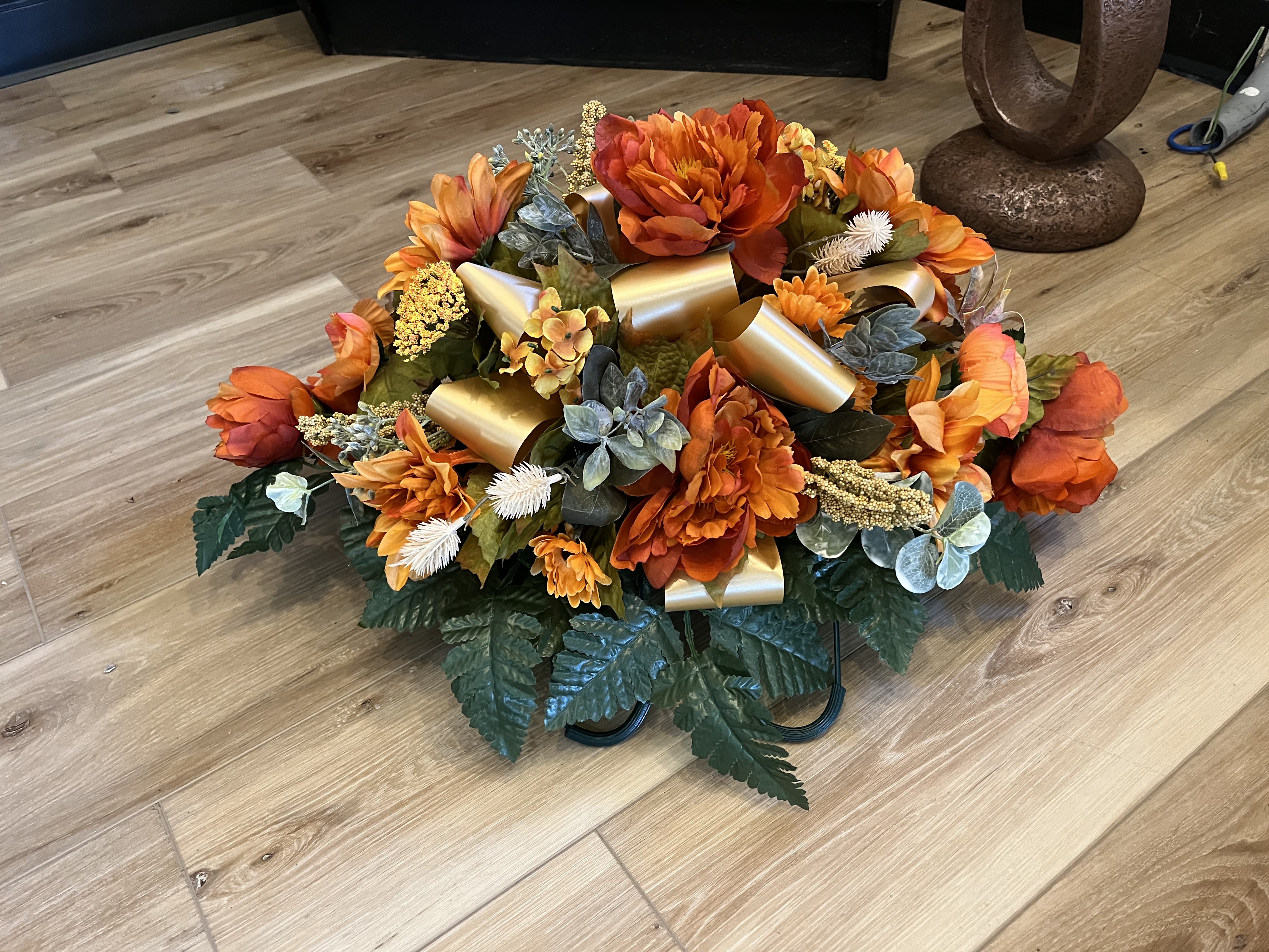 Fall Saddle - 24 in wide x 13 in tall