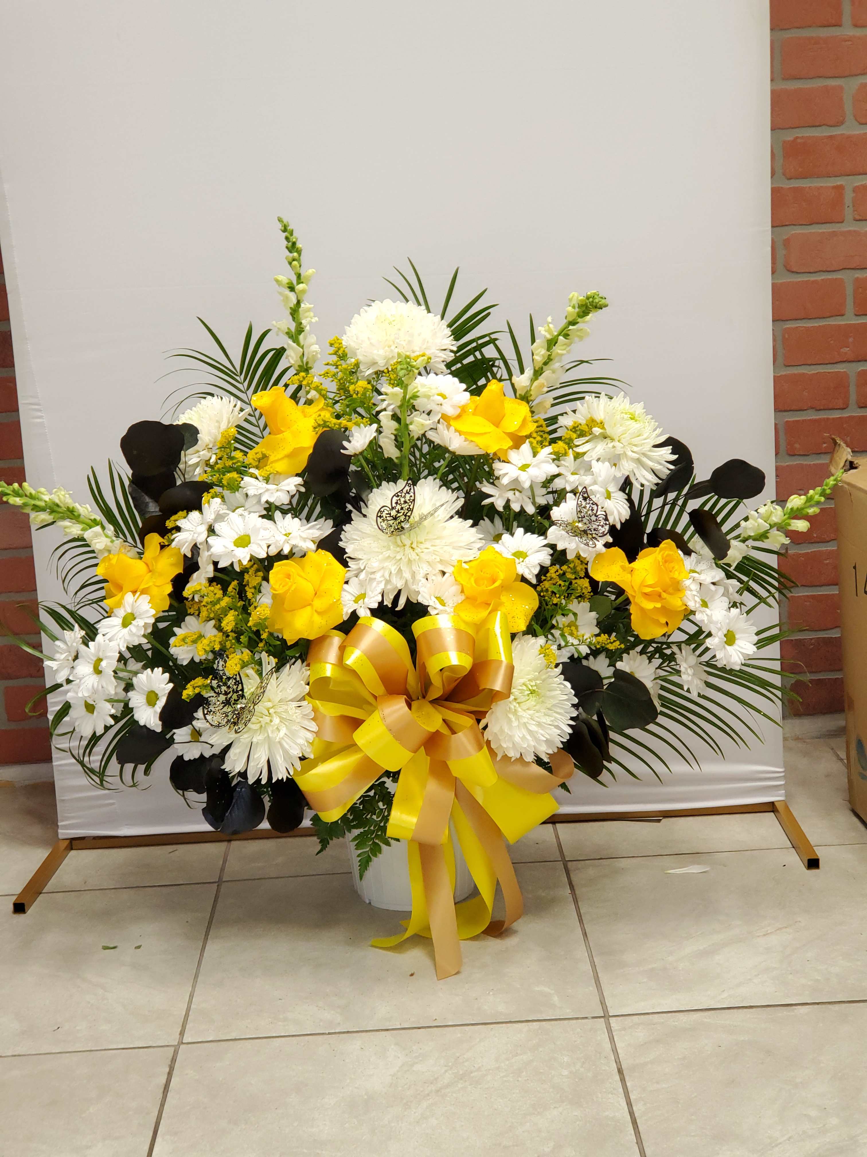 Yellow, white and black floor basket  - Yellow, white and black floor basket  with 3 butterflies 