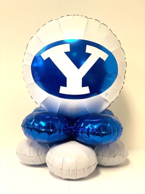 White Mylar Air Bouquet table top - Foil balloon table bouquet measures 20" tall and 15" wide. Includes a 18" balloon, 2 quad balloons, balloon weight.