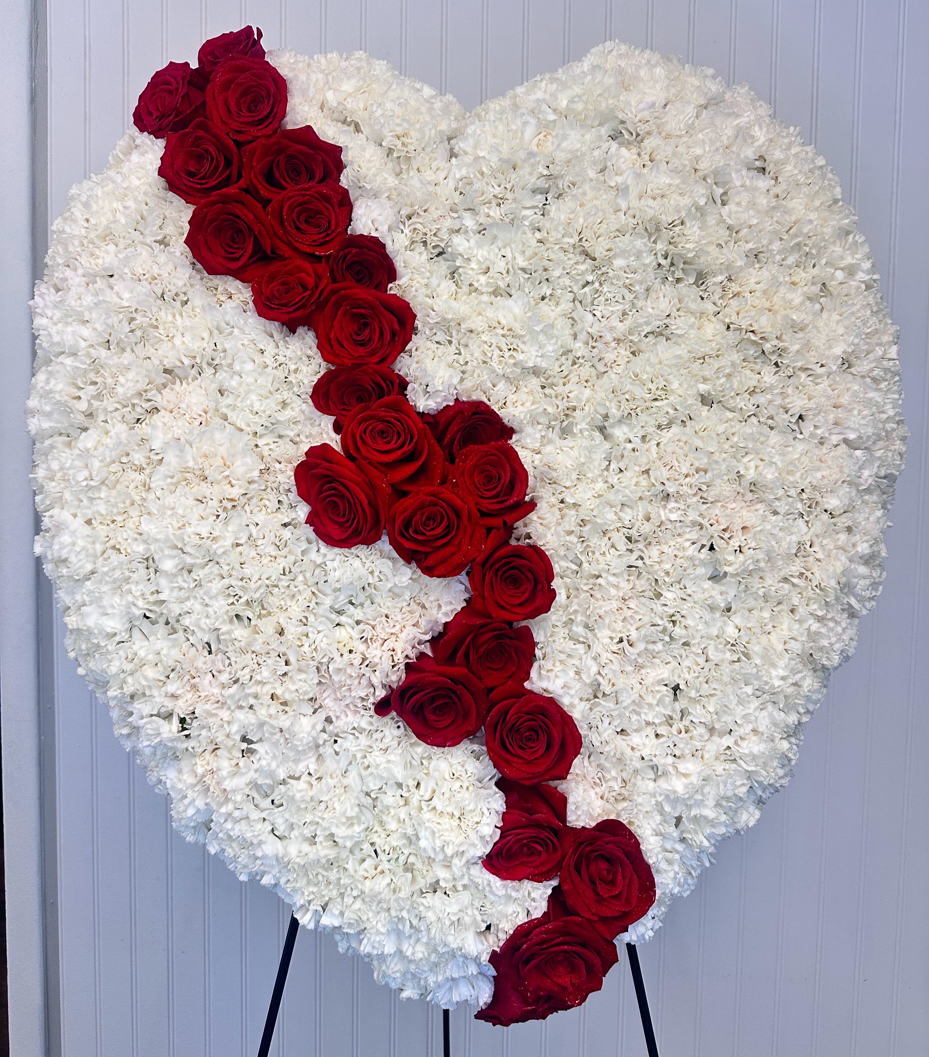 SH1 - Standing Heart  - Standing Heart  SH1 Color options available by calling 407-892-4443