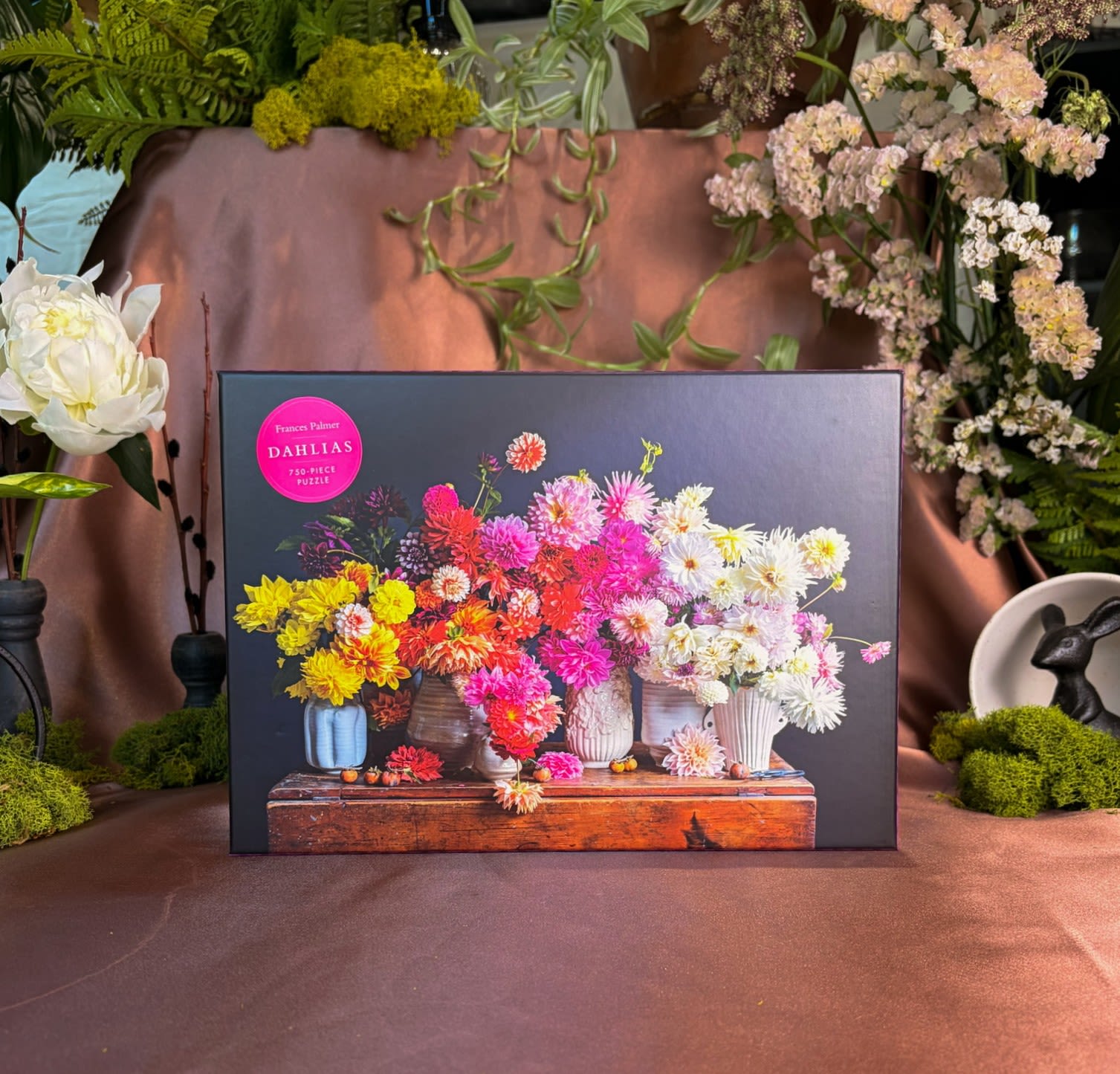 Dahlia Puzzle - 750 Piece Dahlia Puzzle