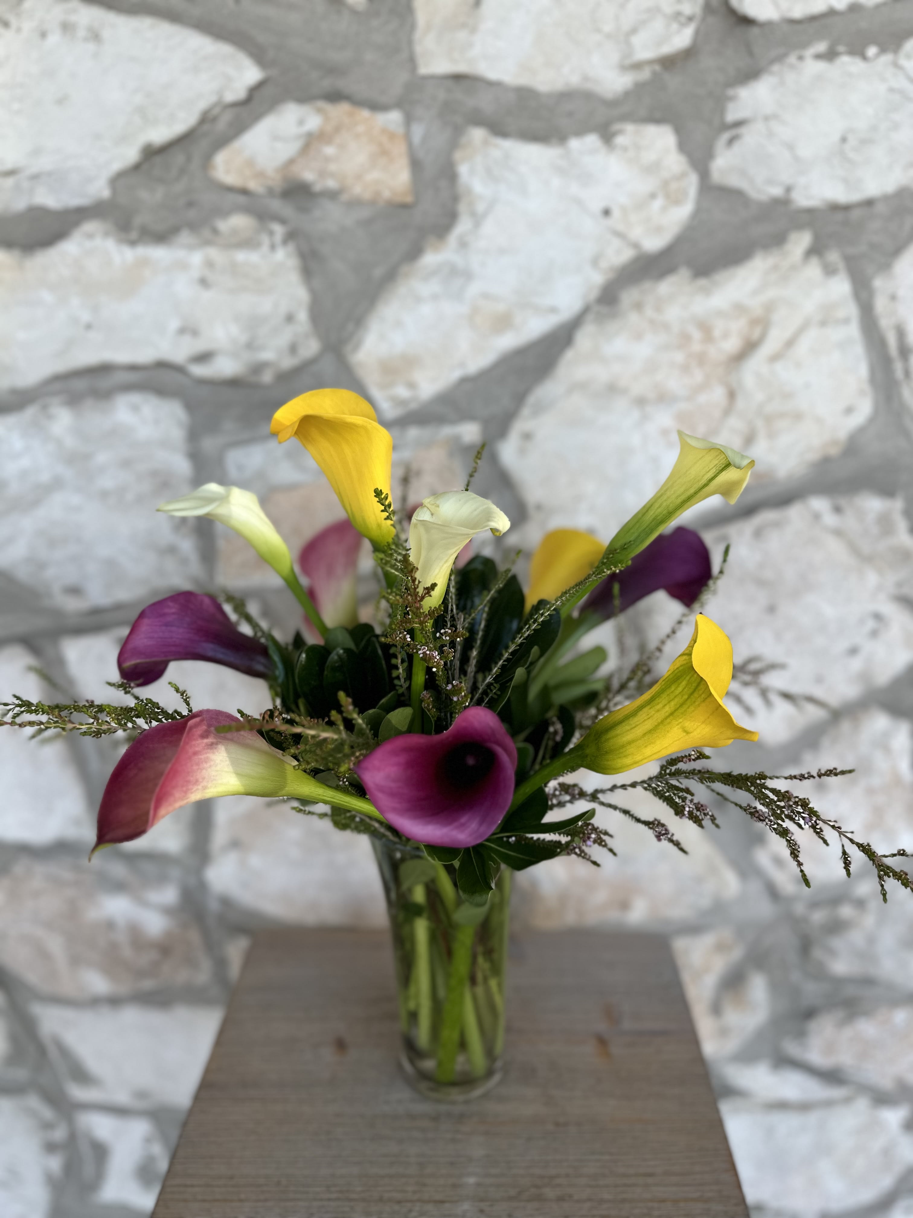 Love Everlasting - `Assorted color of mini callas