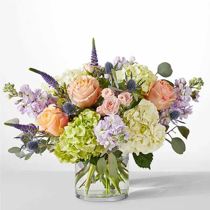 Lavish Local Style  - Modern garden style bouquet. Elegant Style perfect for every occasion 