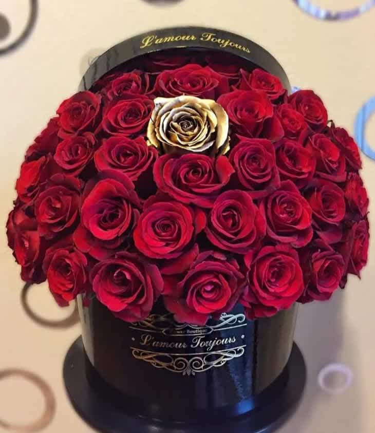 Love Signature Box  - 50 Fresh Premium Red Roses with 1 Premium Gold-painted rose