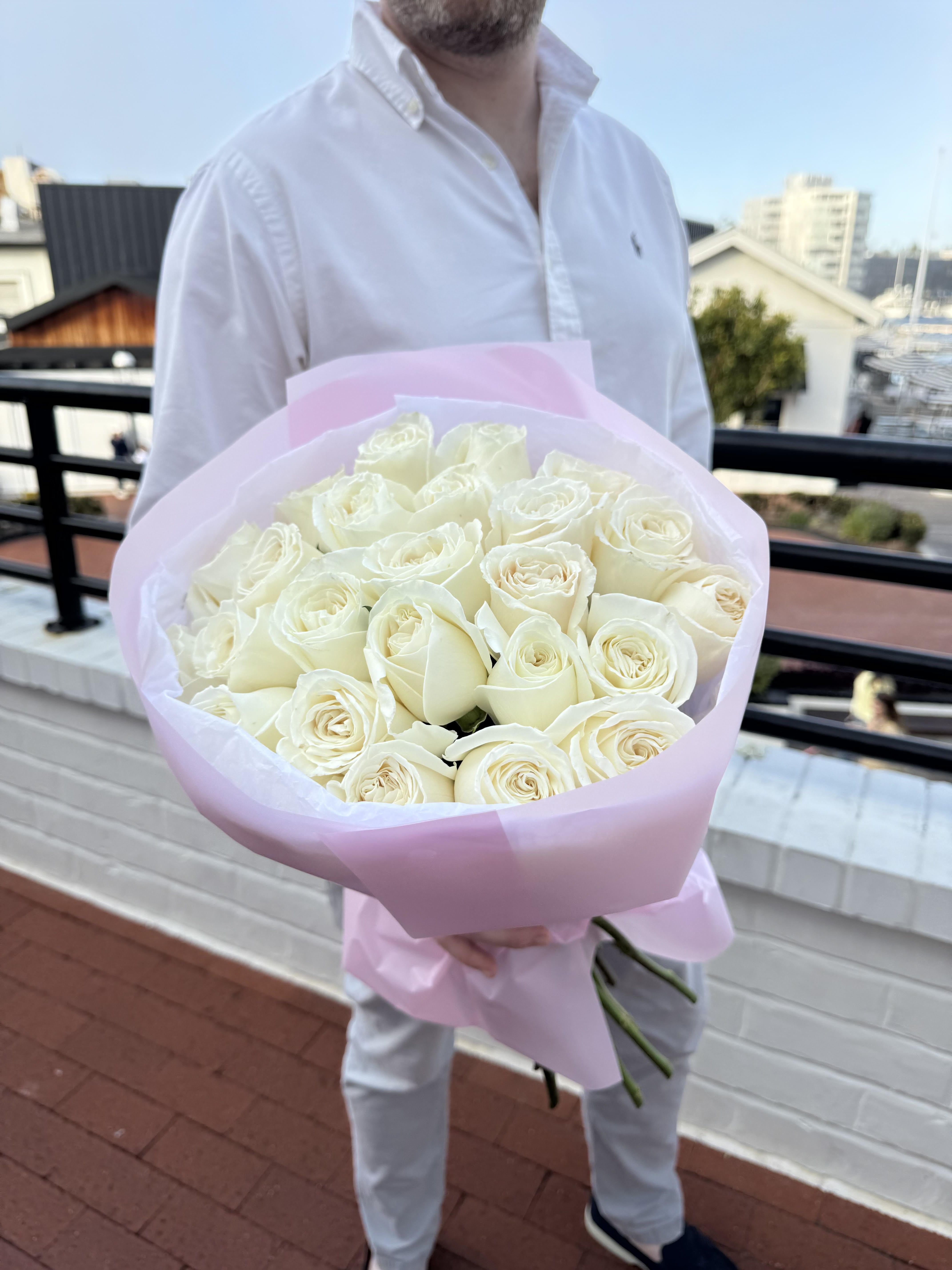 White Roses Signature wrap - Premium 25 roses in our Signature wrap