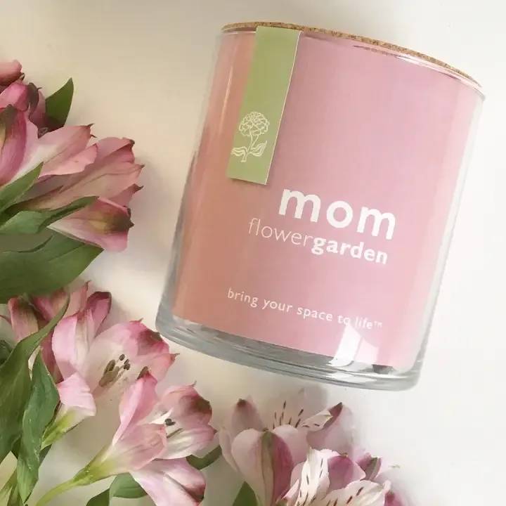 Mom Garden - Grow moms love with this complete starter set of soil and seed in a glass jar that will bloom with zinnia into a self contained garden
