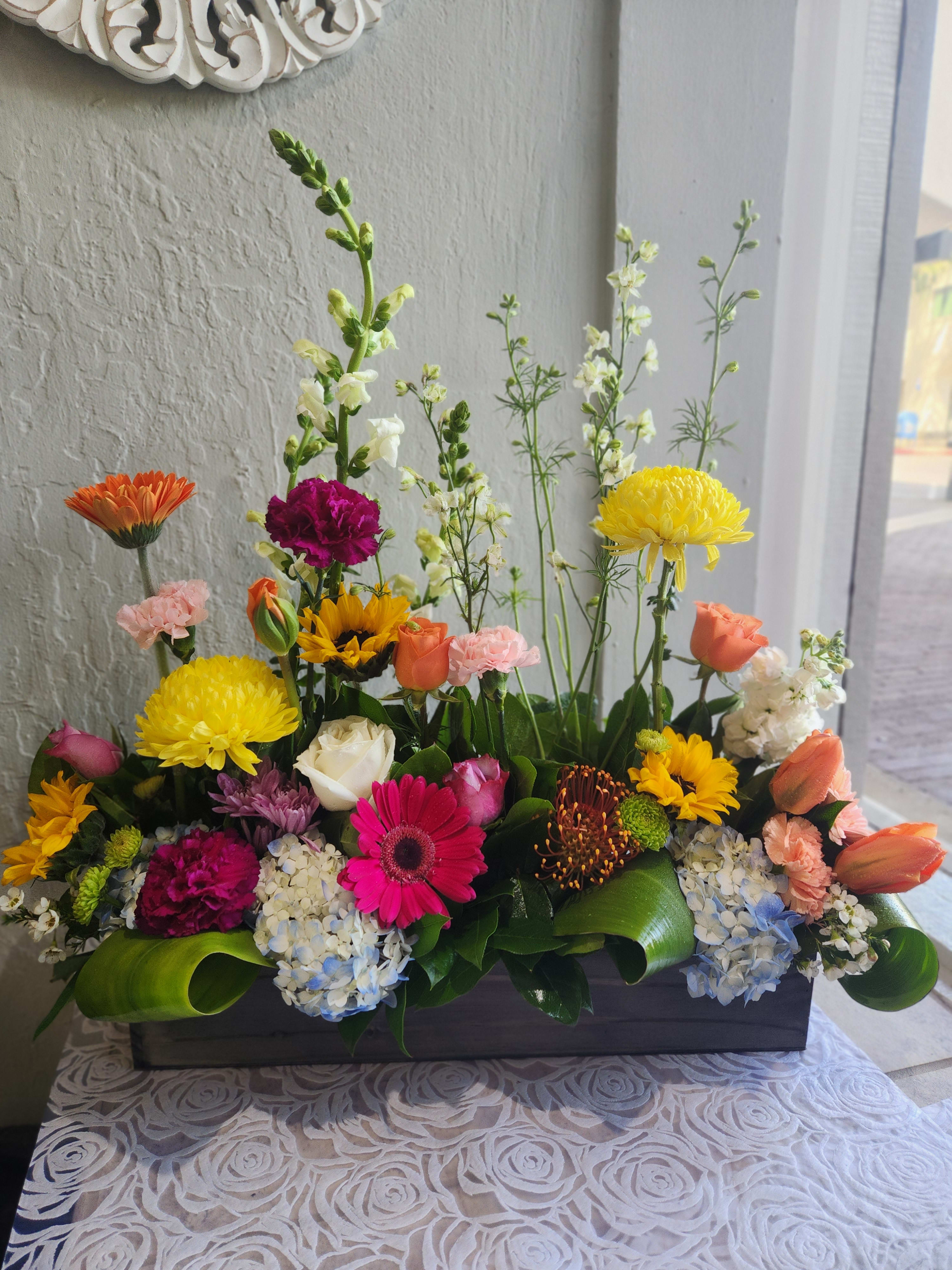 Spring Window Box Grand Garden  - A grand Spring mix  made with seasonal  blooms,  Picture is deluxe size 