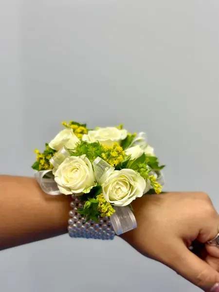 Fairy Corsage - N/A