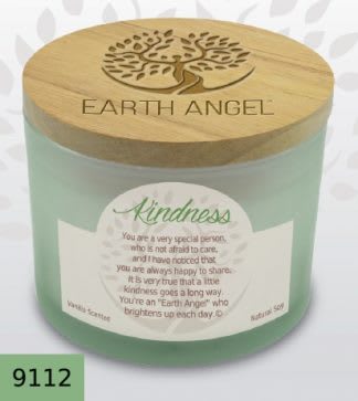 Mint-green candle in a glass jar with a wooden lid