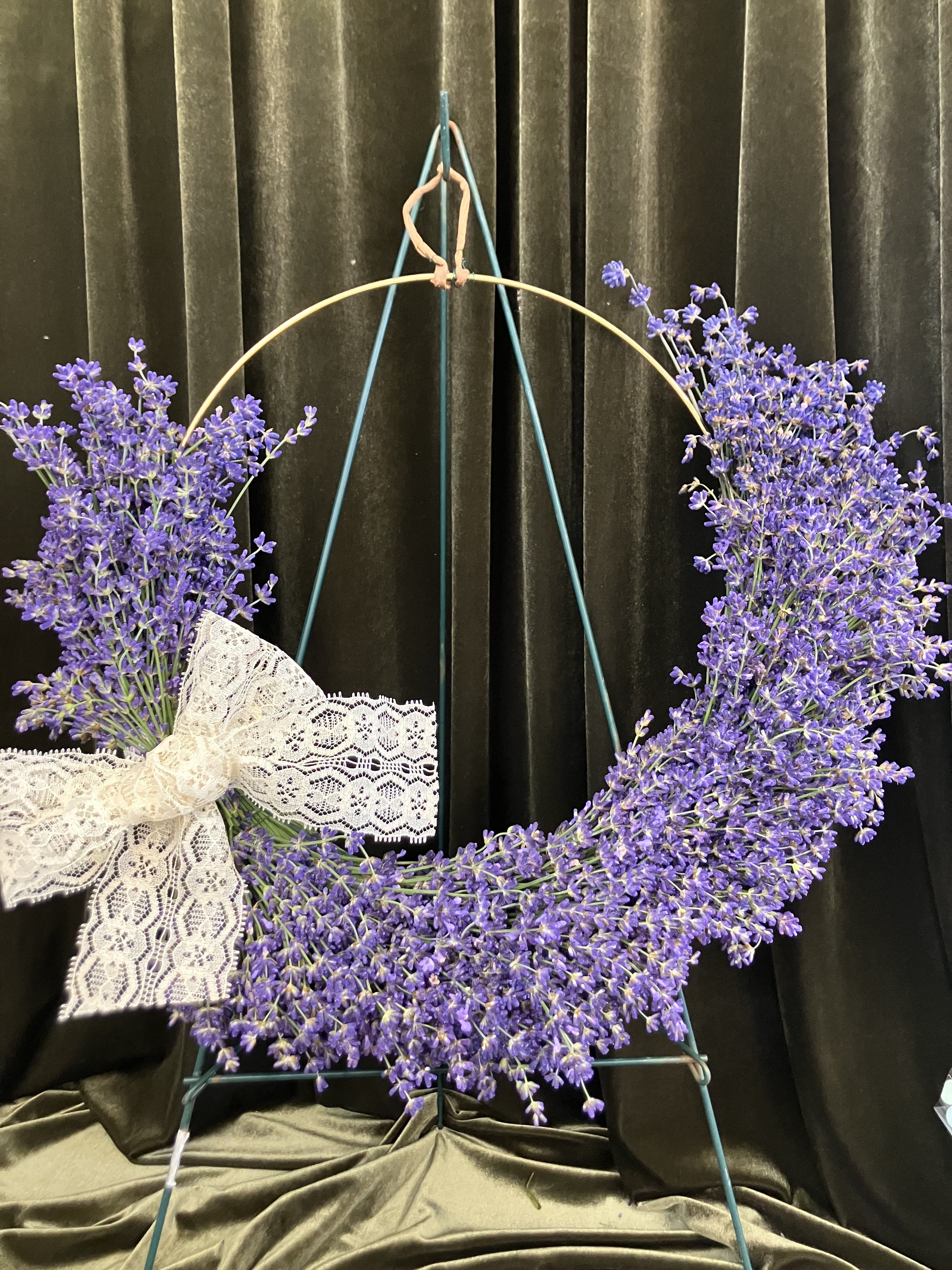 Lavender Wreath  - Fragrant handmade lavender wreath made with lavender grown in the Walla Walla valley, a special gift for the summer! 