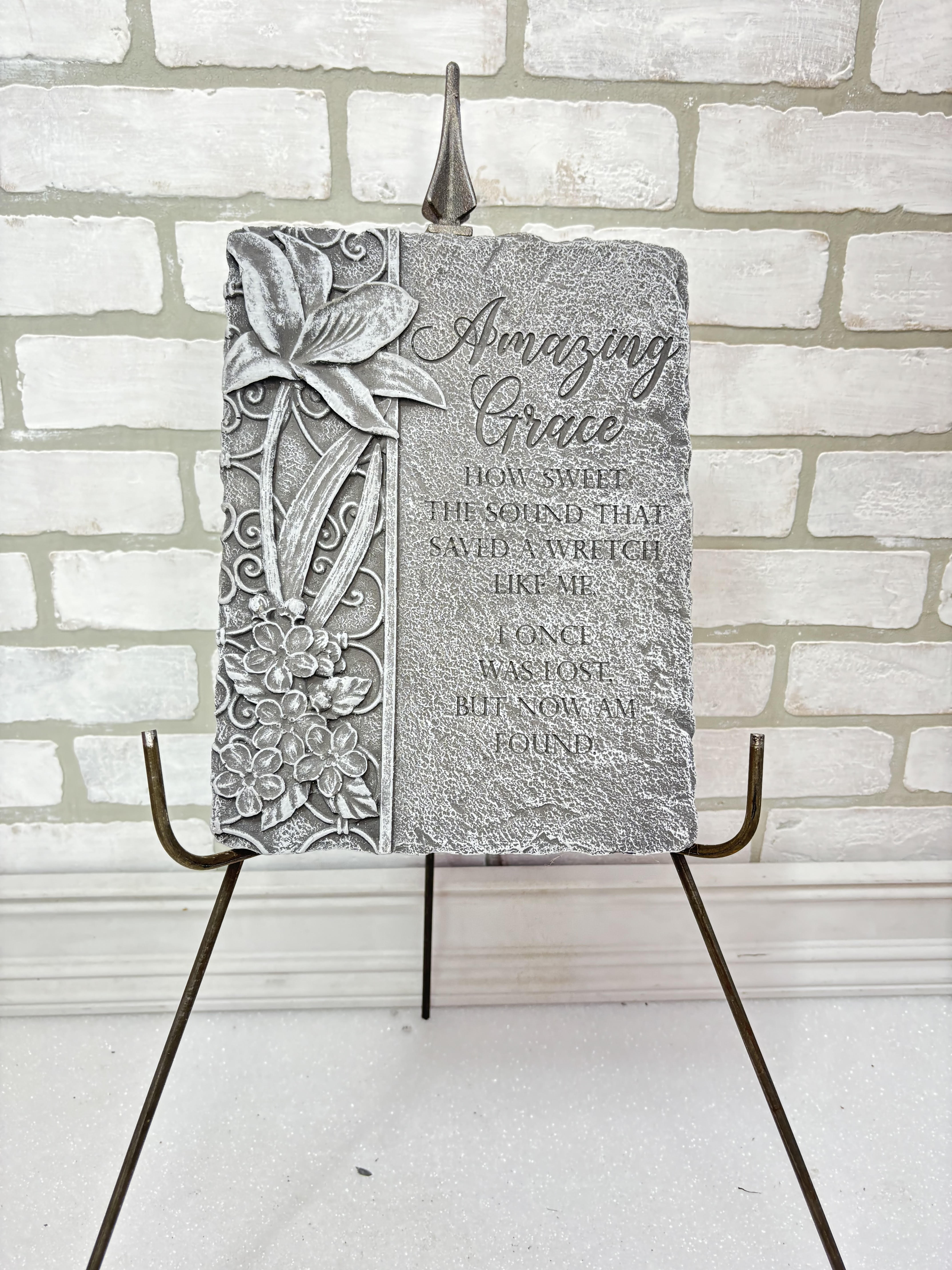 Amazing Grace Memorial Stone  - "Amazing Grace how sweet the sound that saved a wretch like me. I once was lost but now am found."