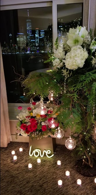 Love is in the Air - *This is a whole set of the arrangements. This will definitely WOW your loved one.  Set up is included. (The tree frame is a rental and will be picked up by us after few days.)   *Due to various seasonal and regional conditions, and the variety of unplanned issues courtesy of Mother Nature, availability of some flowers may be very limited in certain areas.  In this event, we will substitute with a second choice of similar flowers and container of equal value and beauty. Every effort will be made to maintain size, shape, and overall color schemes of an arrangement. Our goal is your complete satisfaction, rest assured that every effort will be made to provide an arrangement of equal or greater value. 