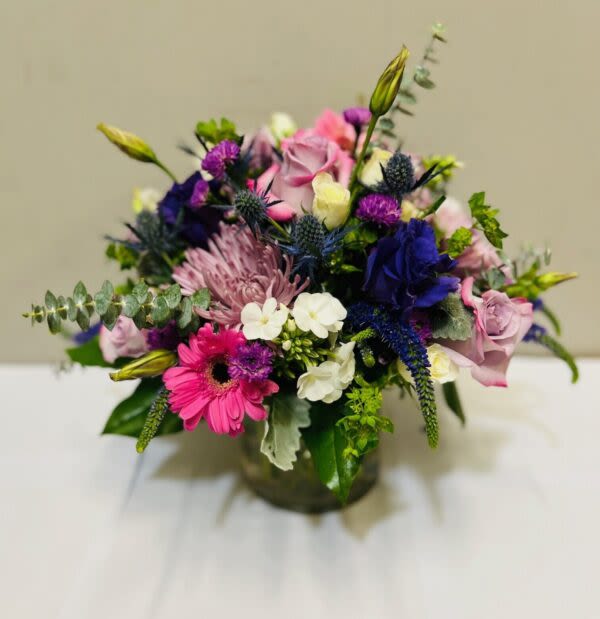 Lavender English Garden - Note: Due to seasonality and availability, we may at times need to substitute some floral components in your arrangement. Should this occur, be assured that your substitutions will be of equal or greater value. Mahalo!