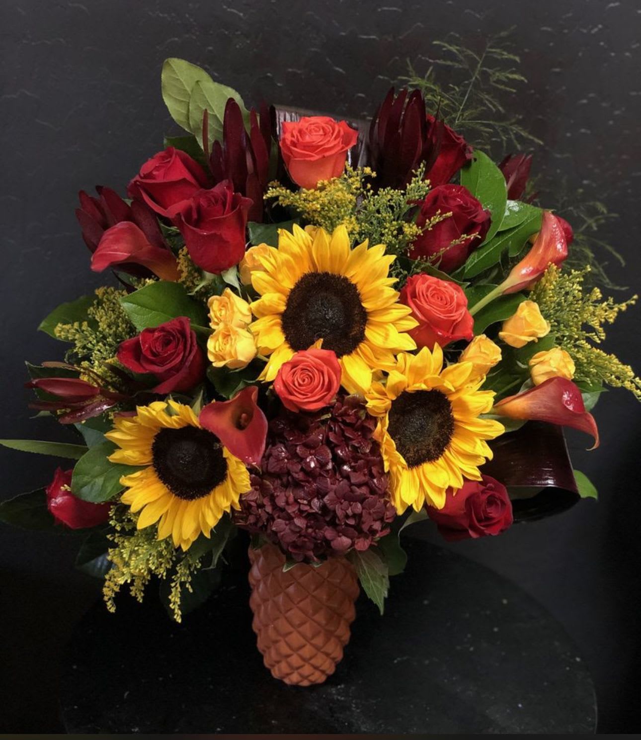 Bountiful Harvest Bouquet - Bountiful Harvest Bouquet (Shown in Premium size)